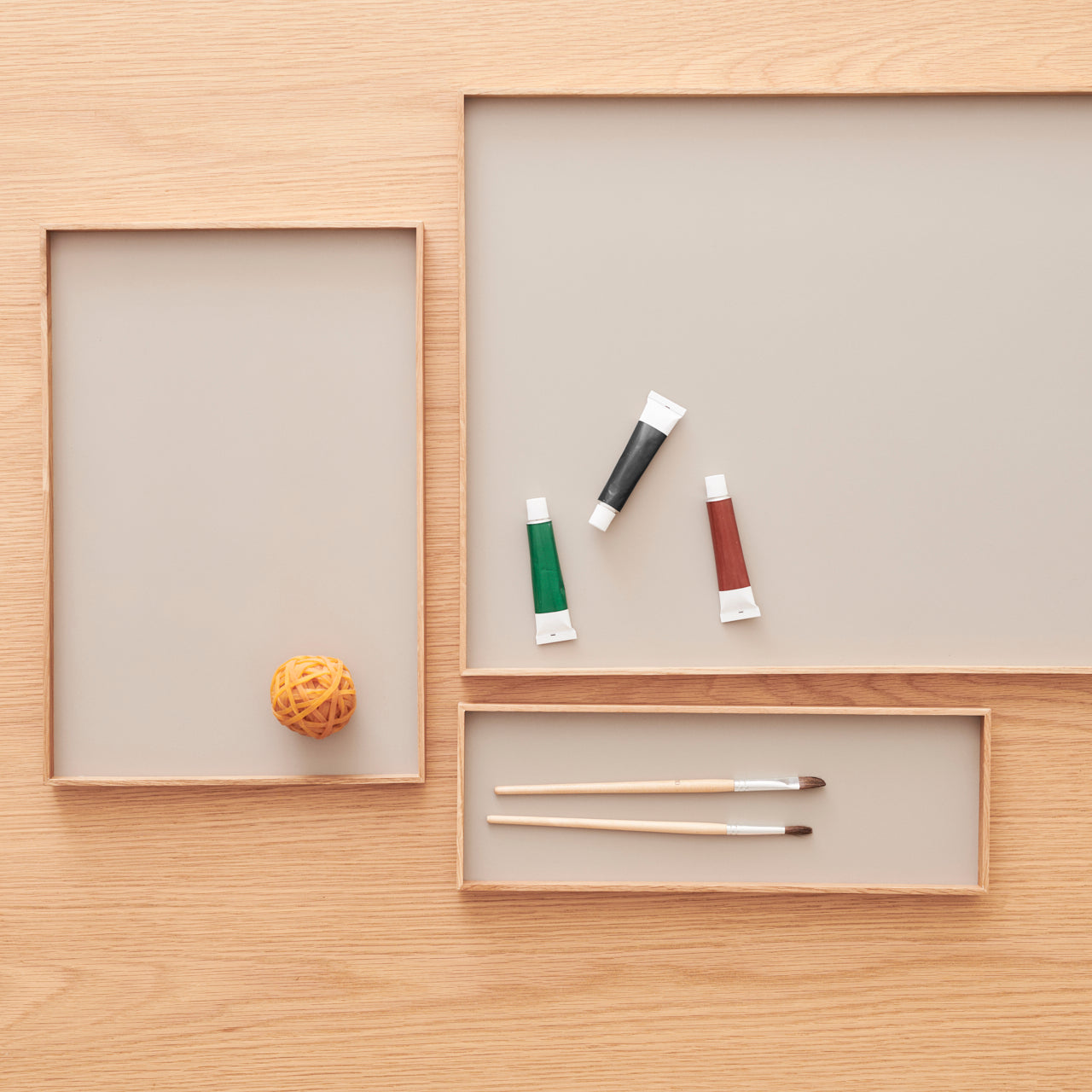 Frame tray small oak/ grey