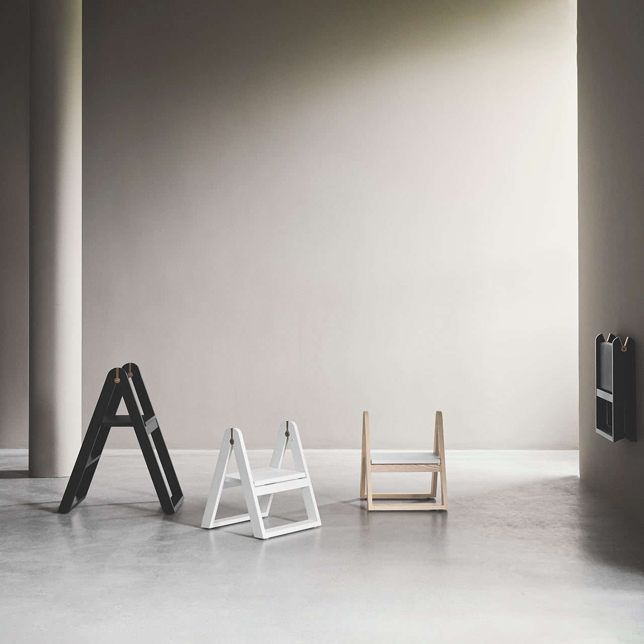 Reech step stool ash