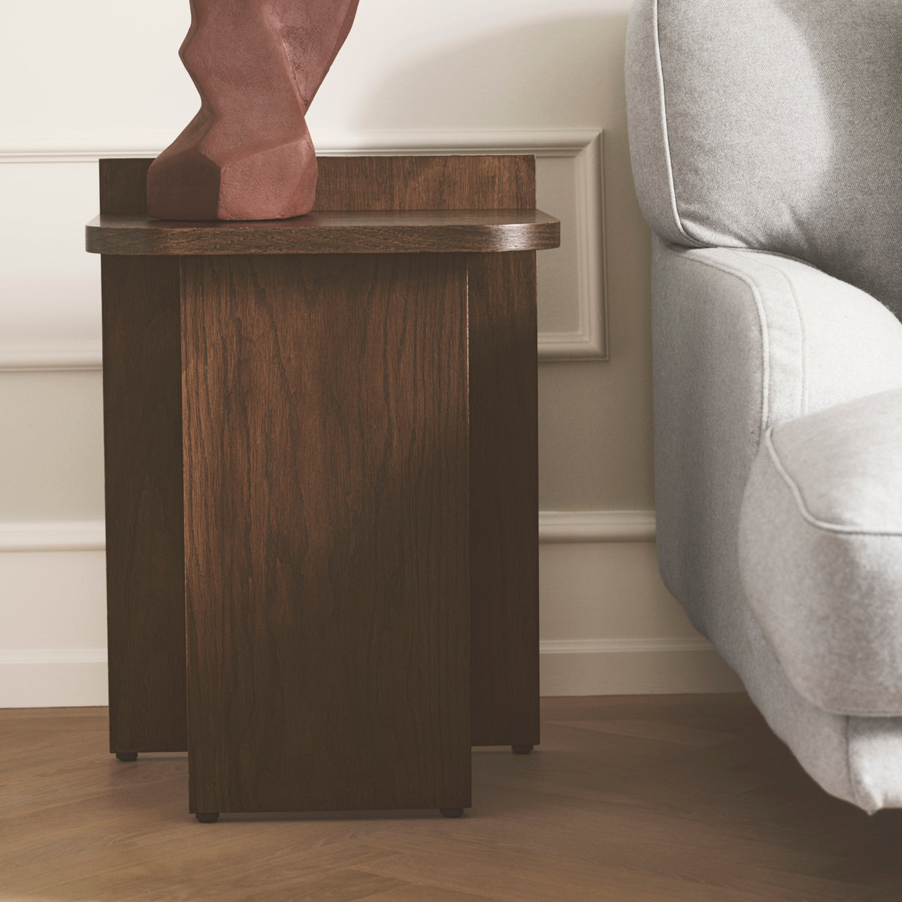 Ismo side table dark oak