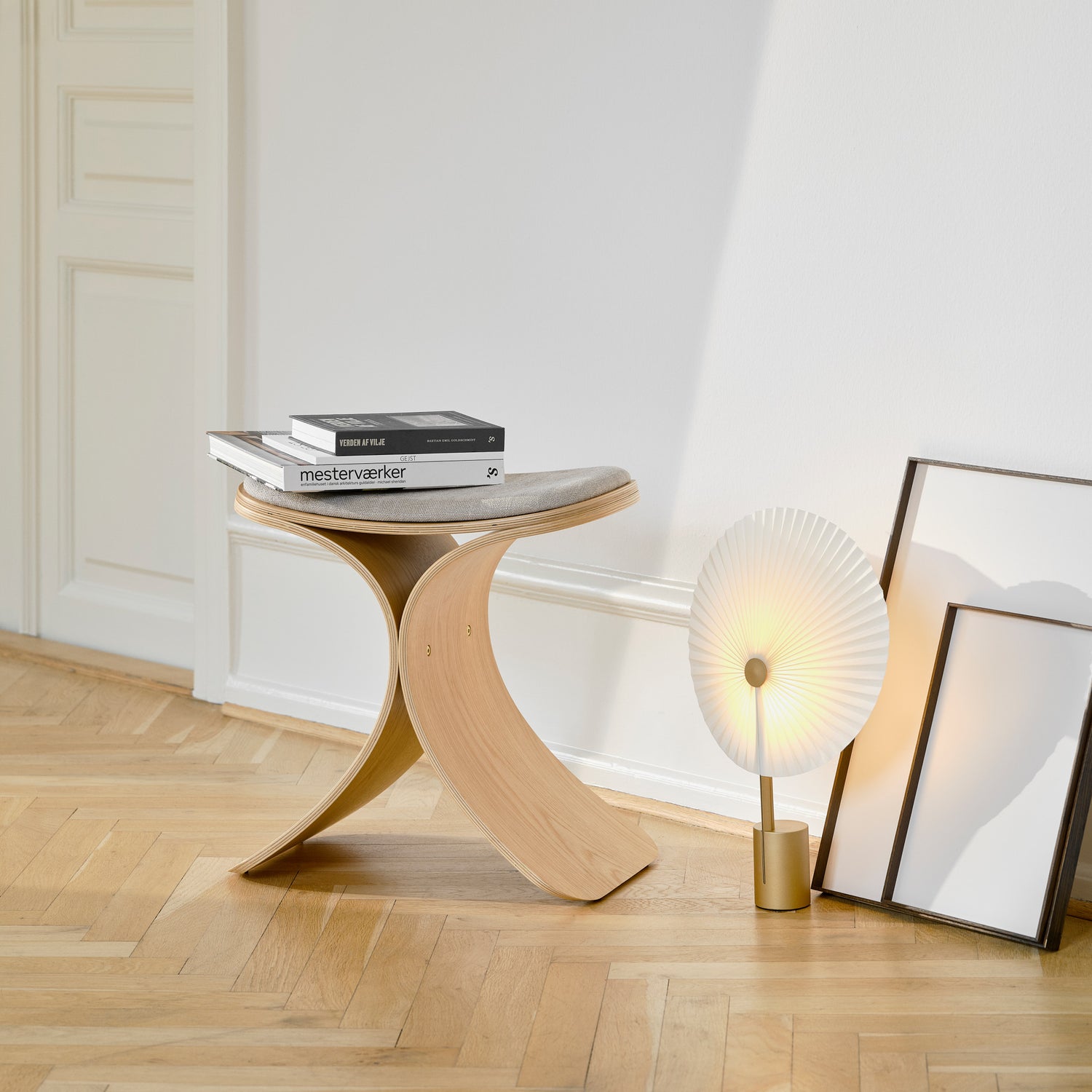 Luno stool oak/ beige textile