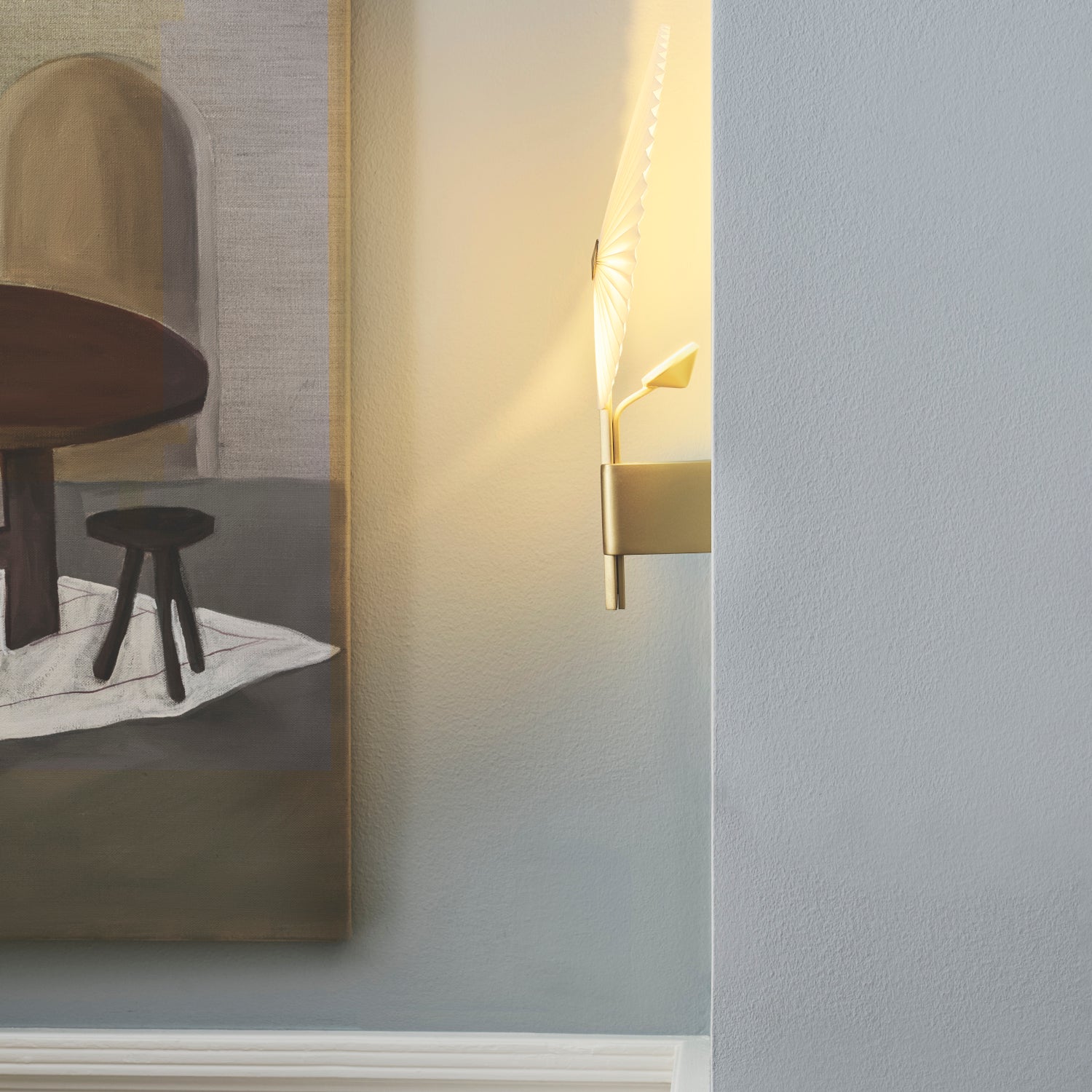 Liris wall lamp brass