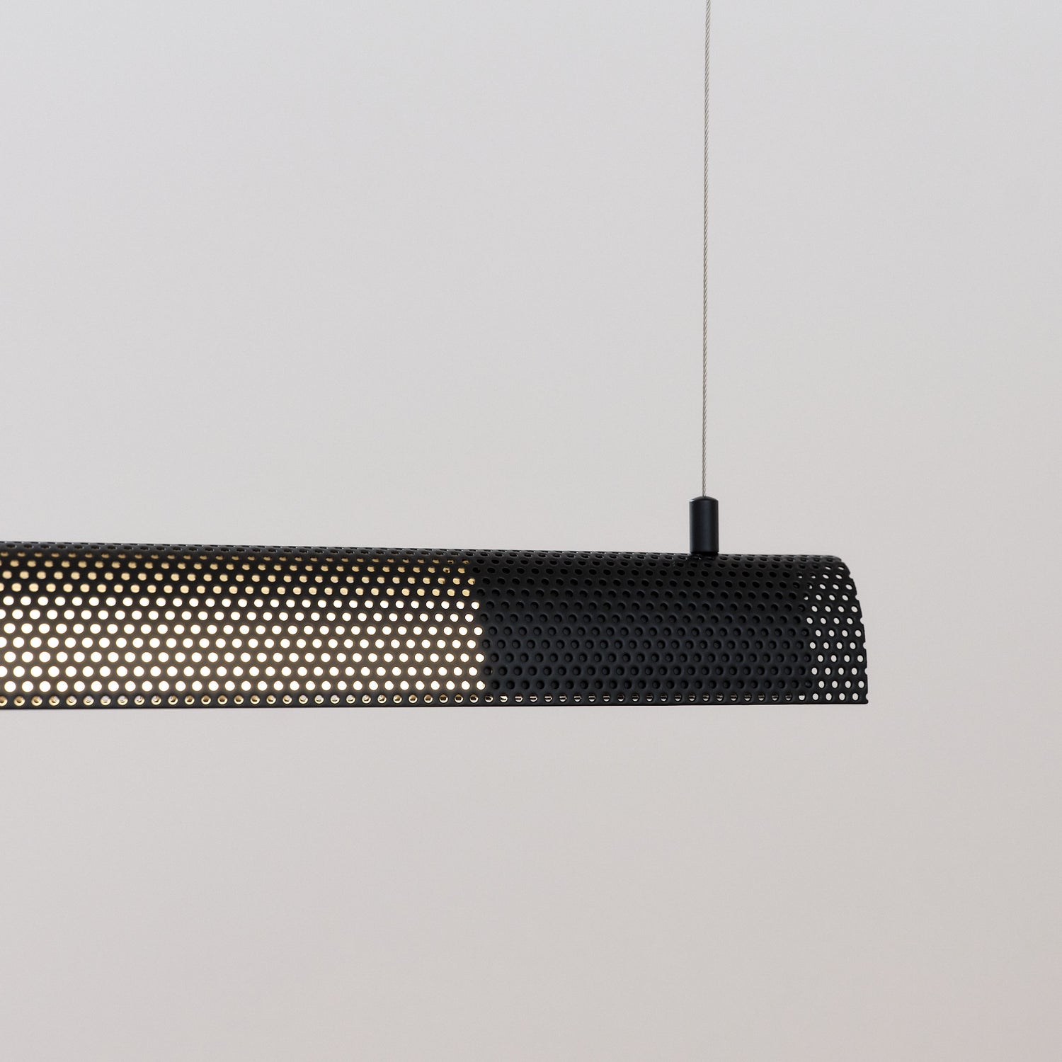Radent pendant short black