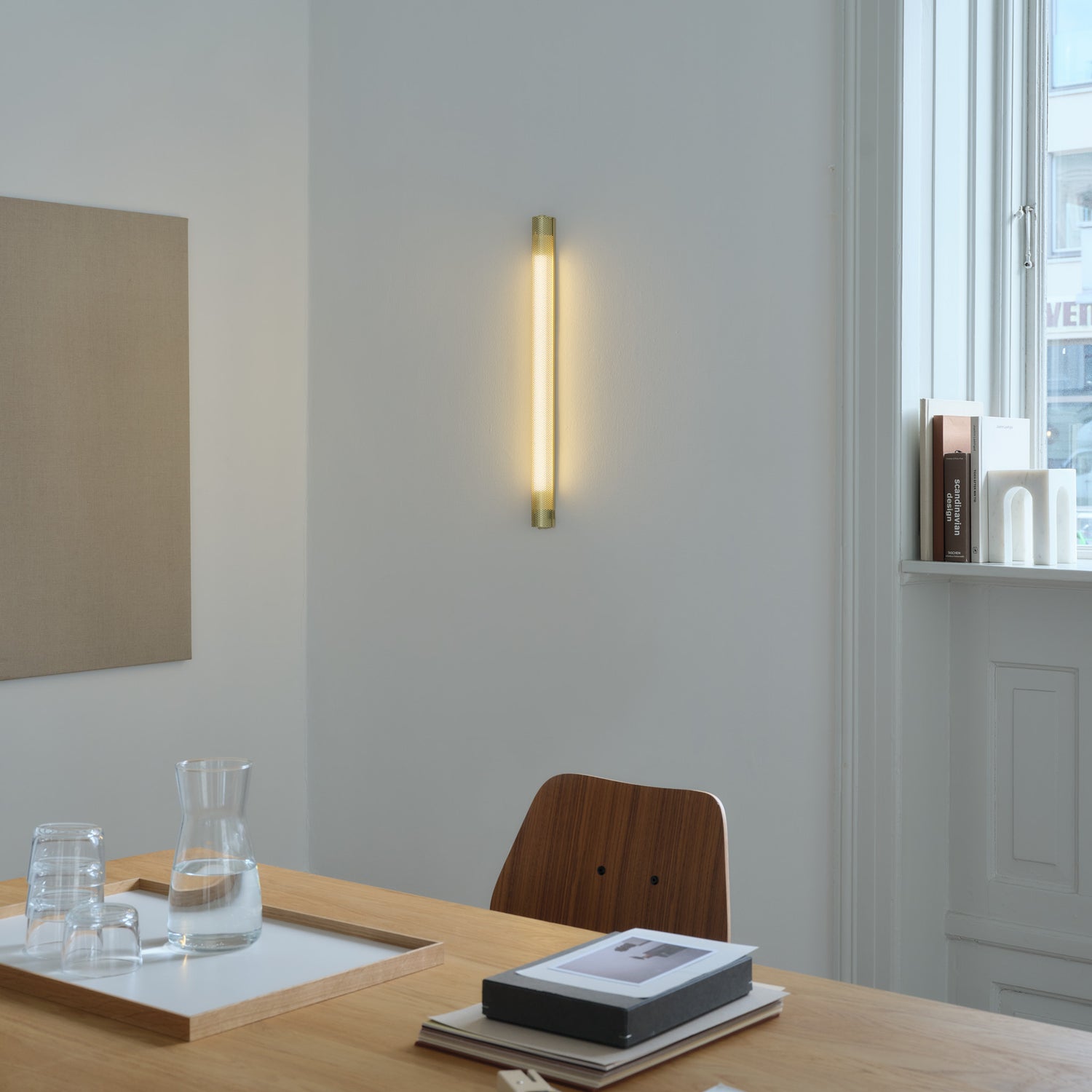 Radent hardwired wall lamp short brass