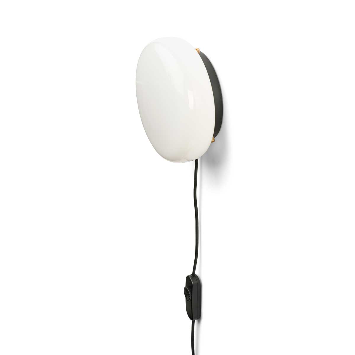 Opa wall lamp opal glass / black