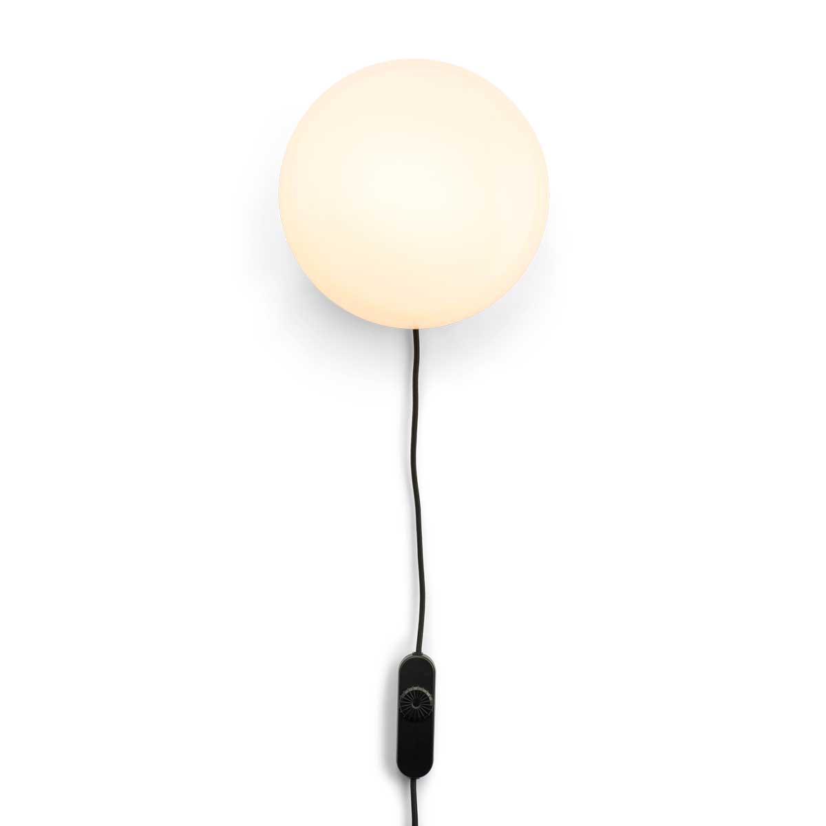 Opa wall lamp opal glass / black