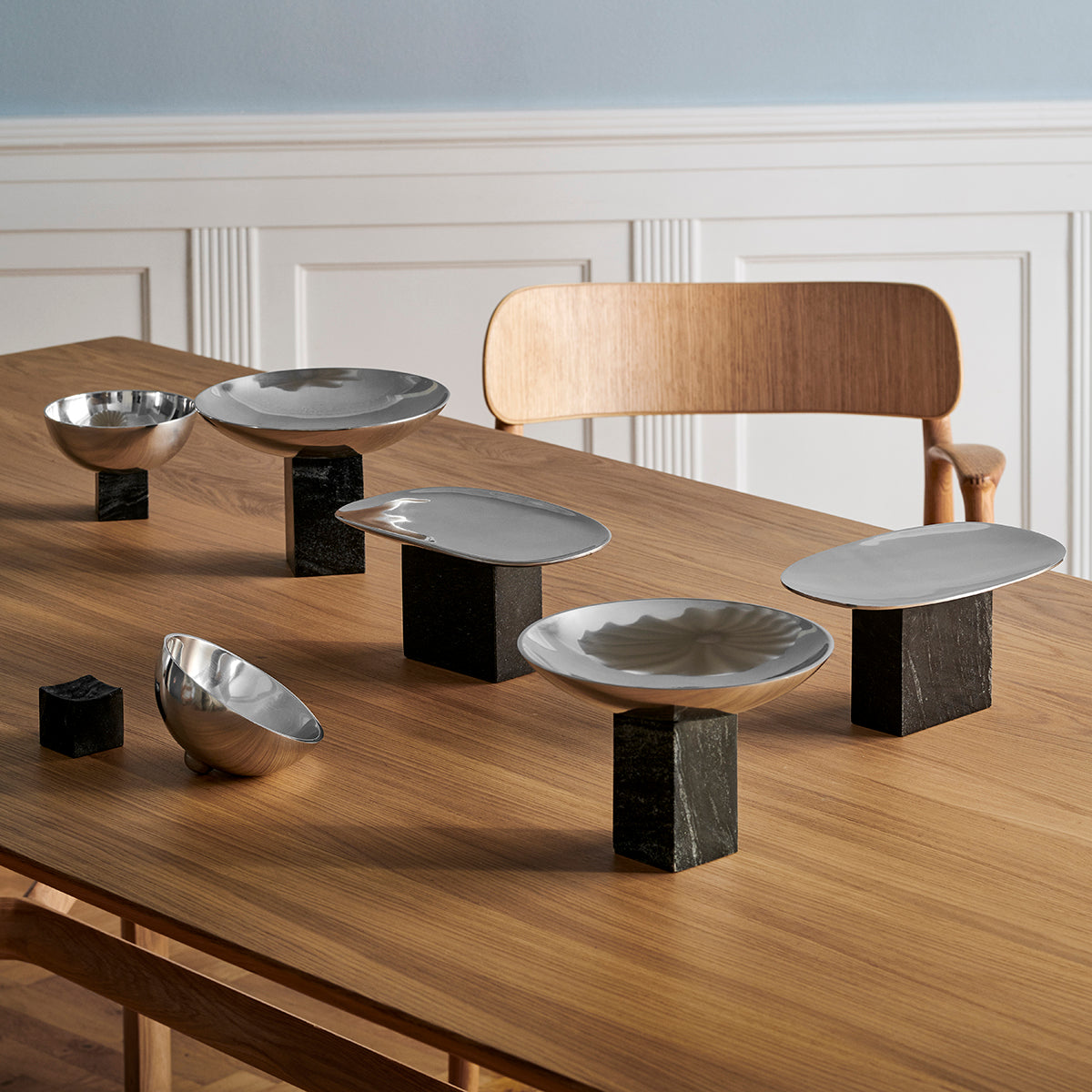 Sapoto tray black