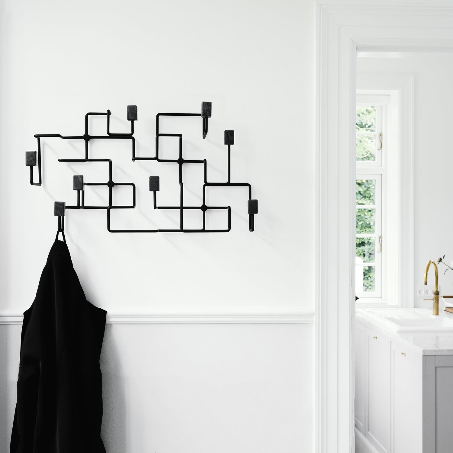 Underground coat rack black/ black oak