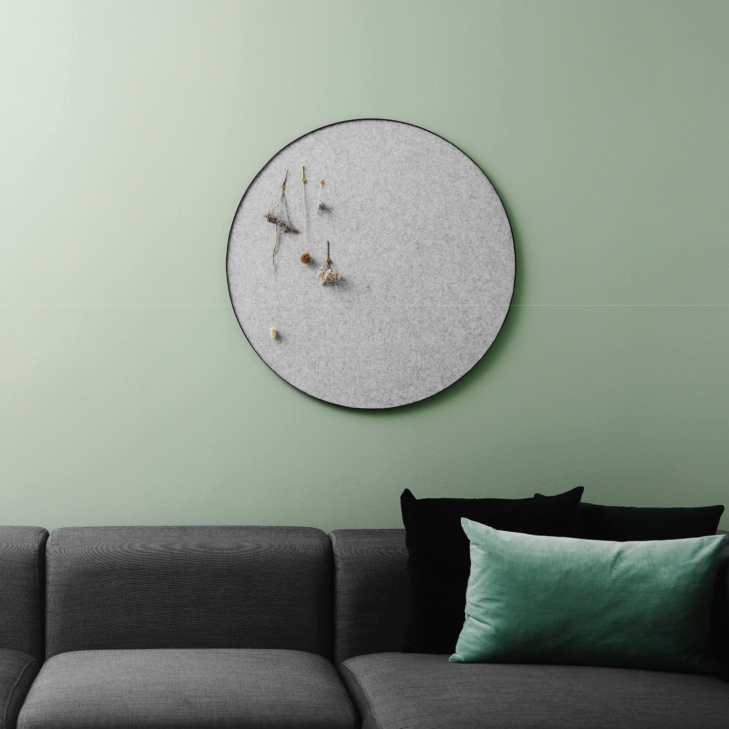Retell pinboard black/ grey