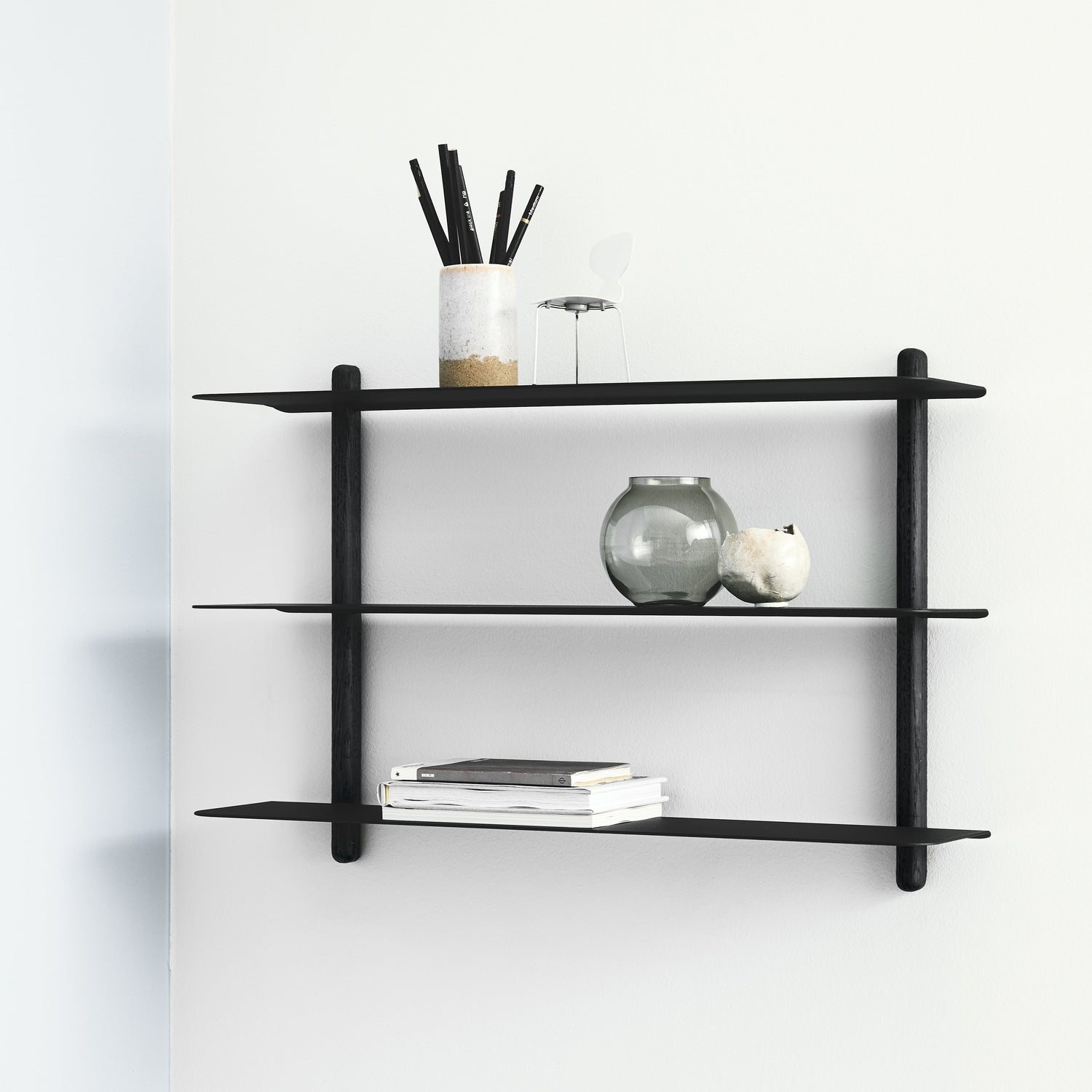 Nivo shelf A black ash/ black