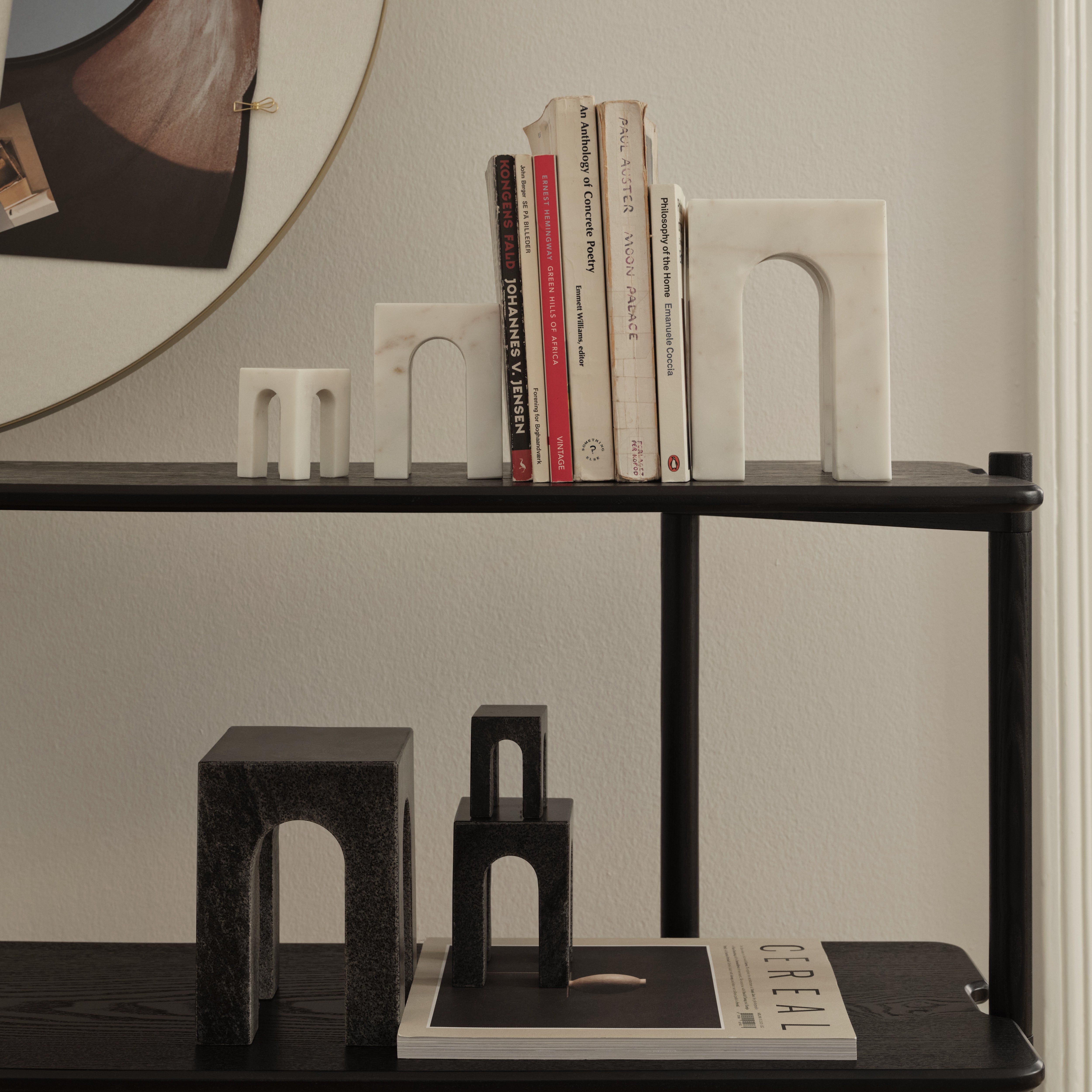 ARKIS Bookend