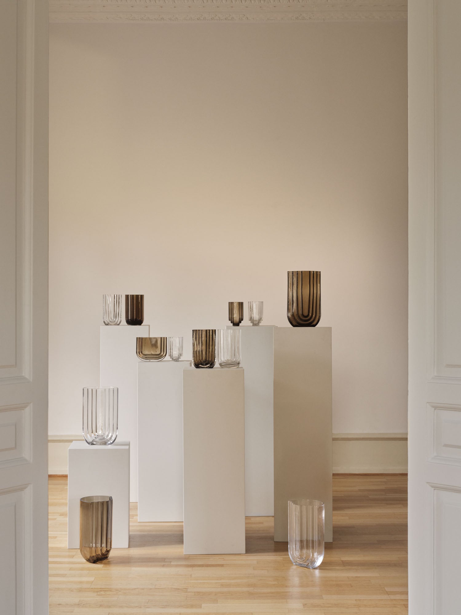Vima vase large smoked