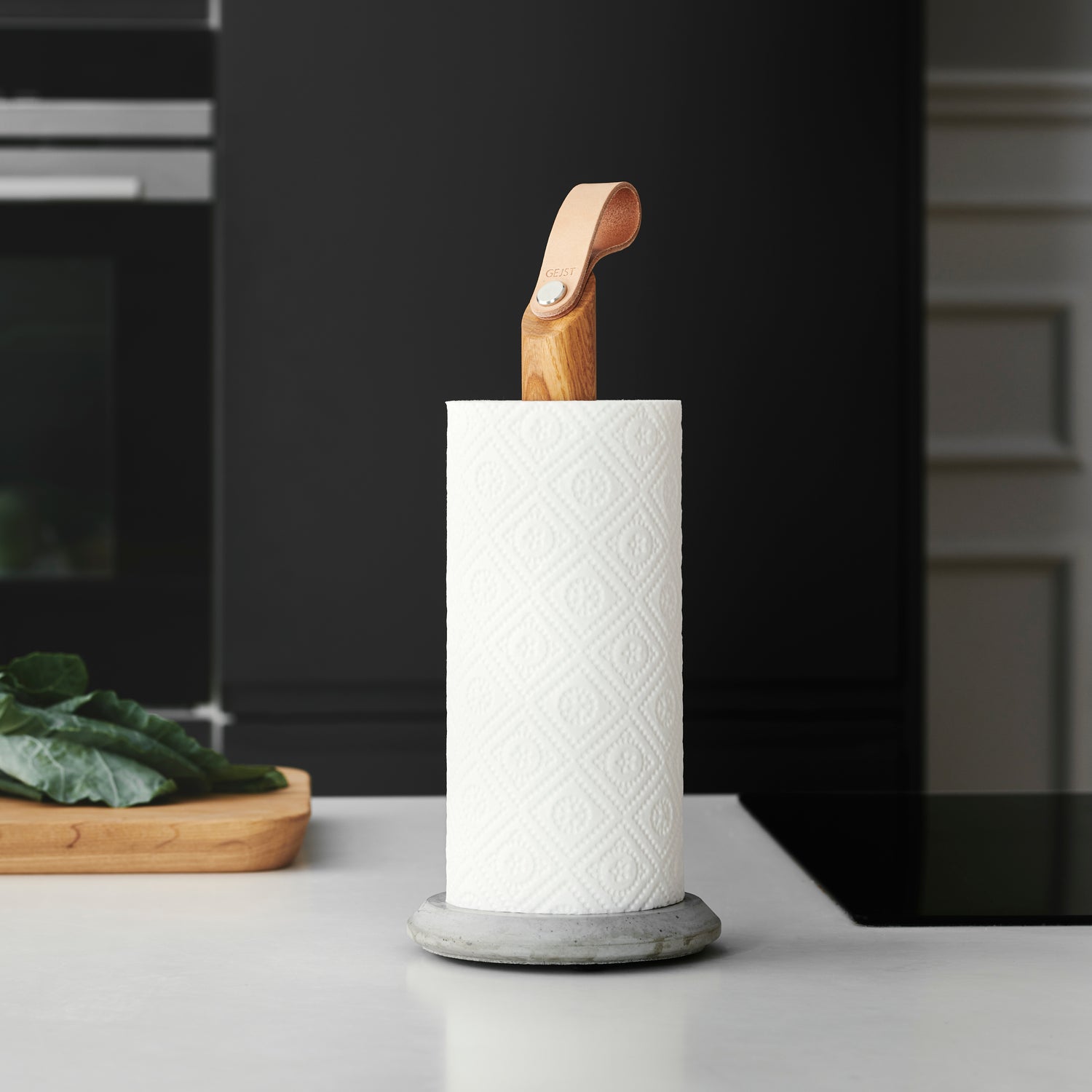 Grab kitchen roll holder oak