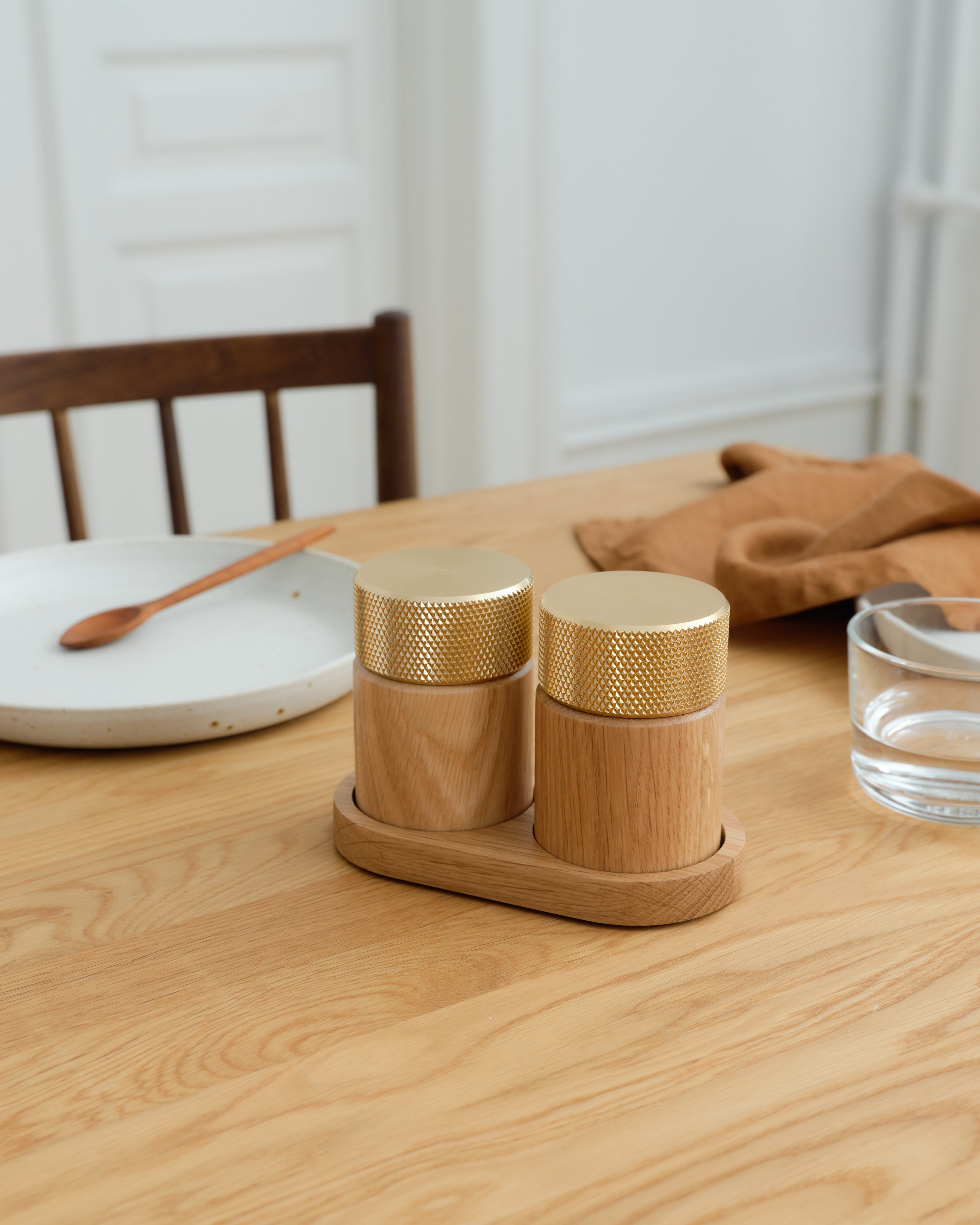 Sina salt and pepper mill oak/ brass