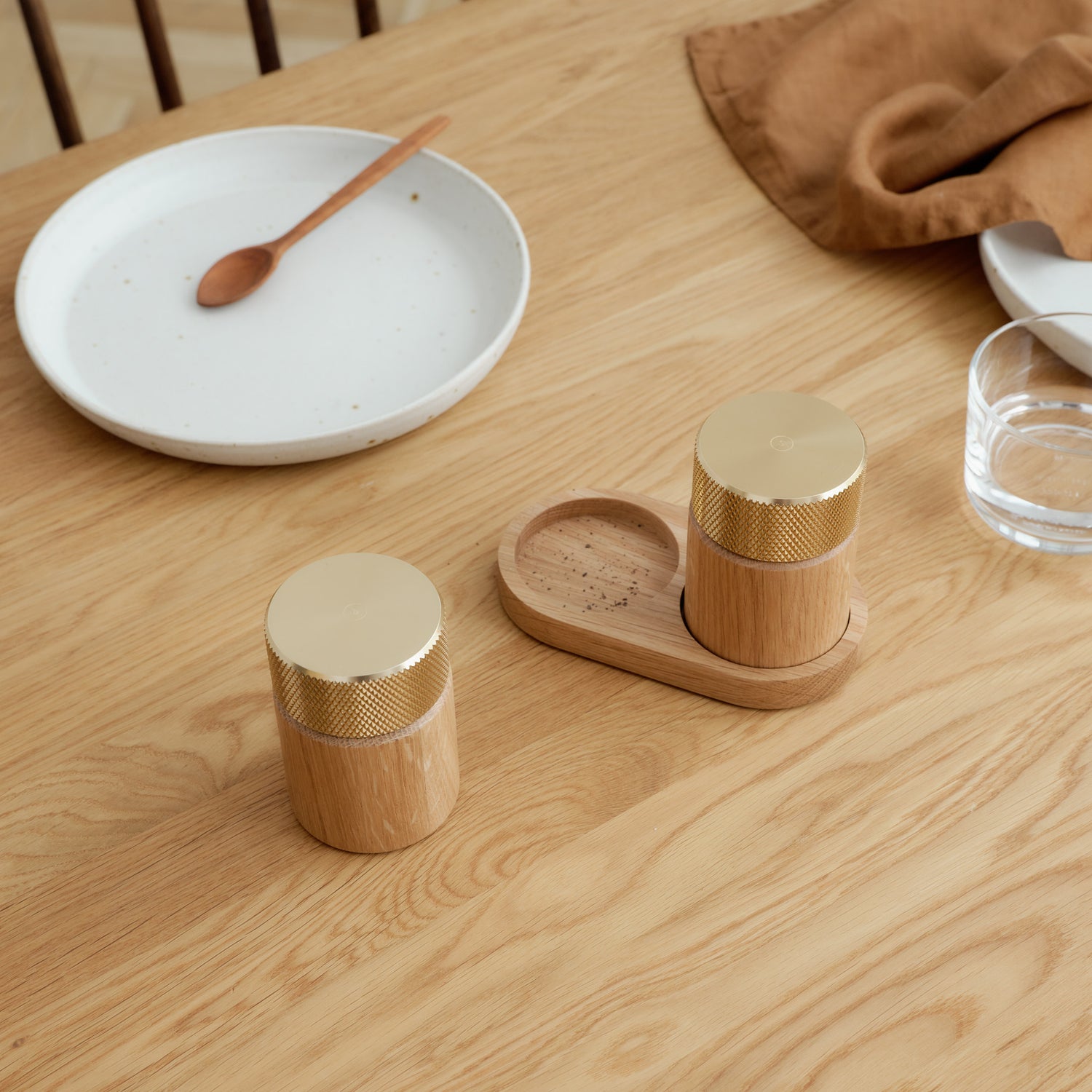 Sina Salt and Pepper Mill oak/ brass