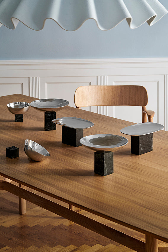 Sapoto tray black