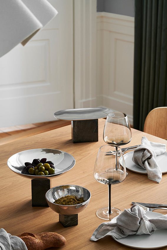 Sapoto tray black