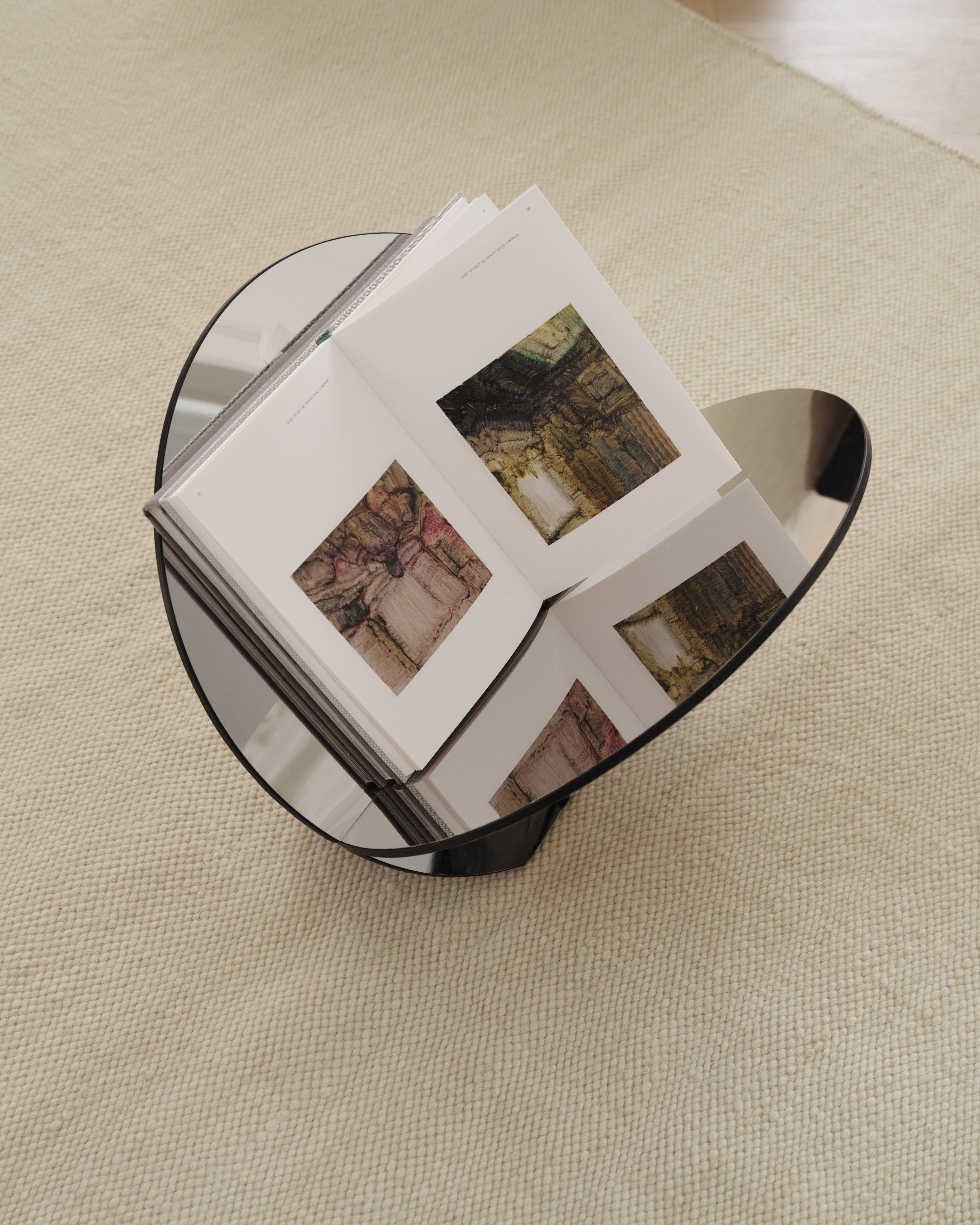 Silia Magazine holder stainless steel