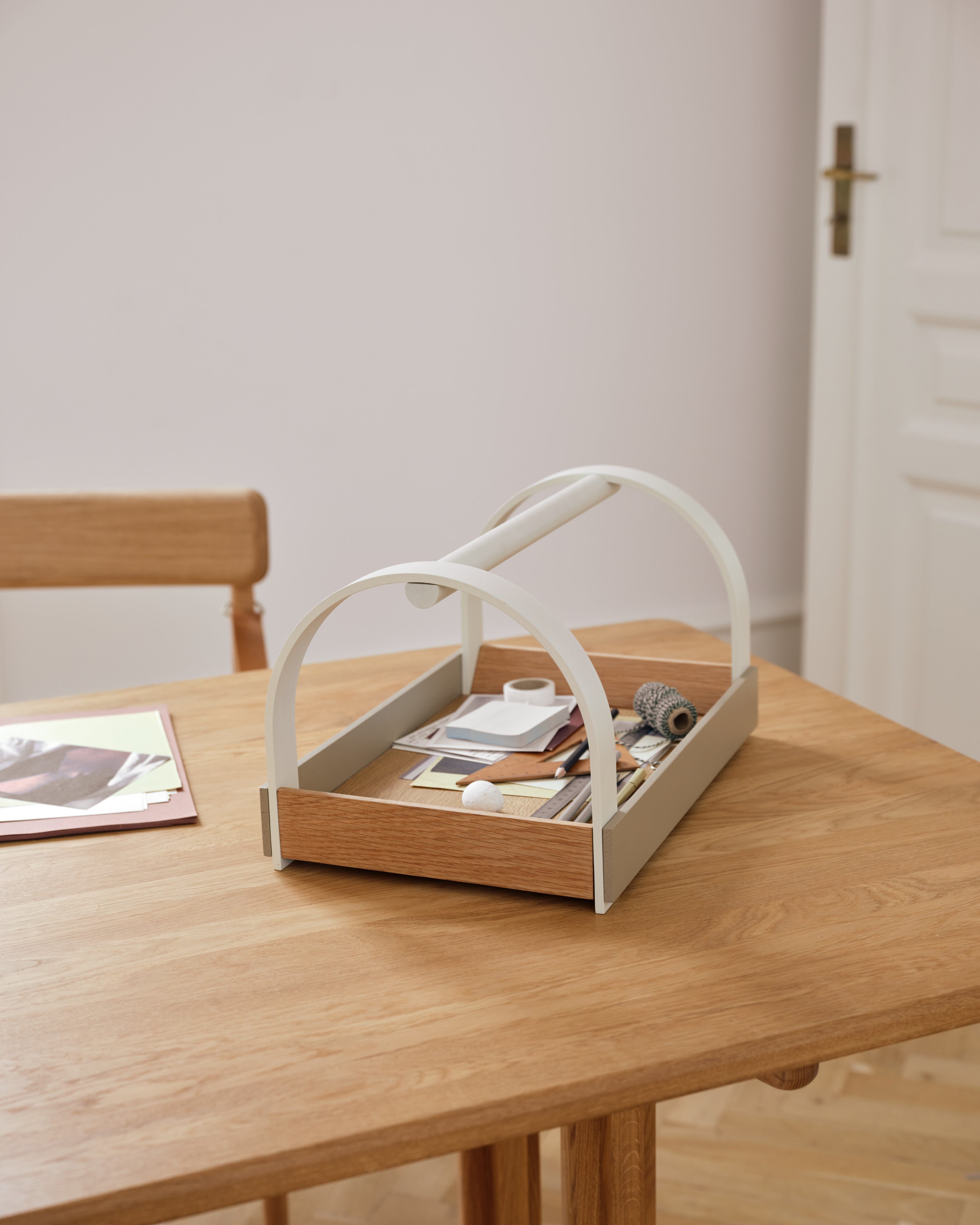 Kydo tray oak beige white