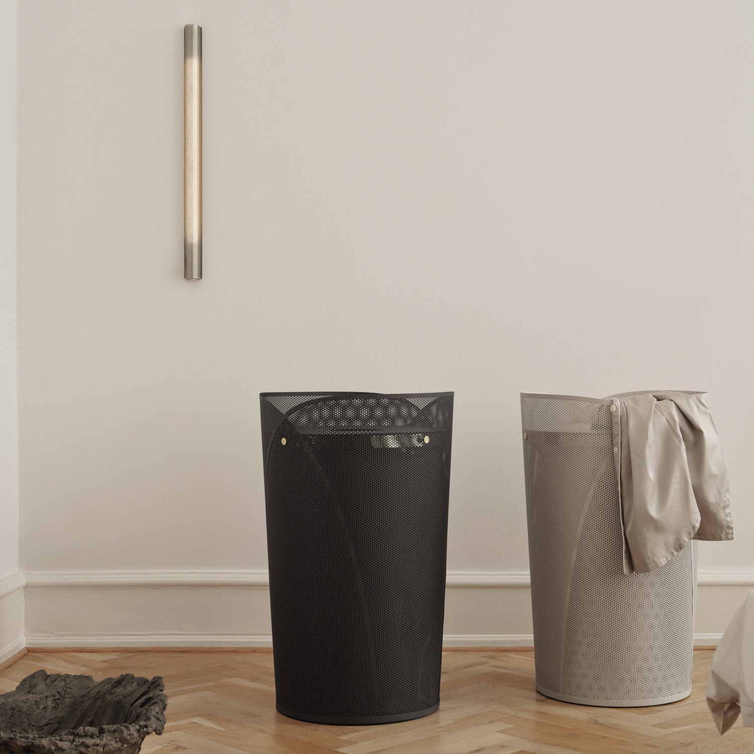 Oya laundry basket dark grey