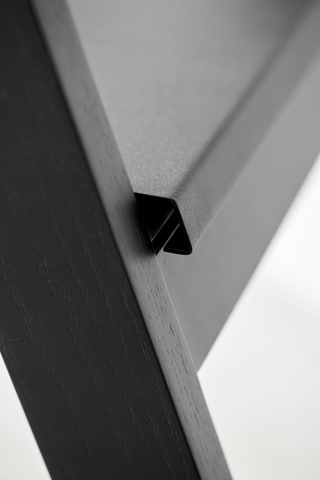 Reech stepladder black