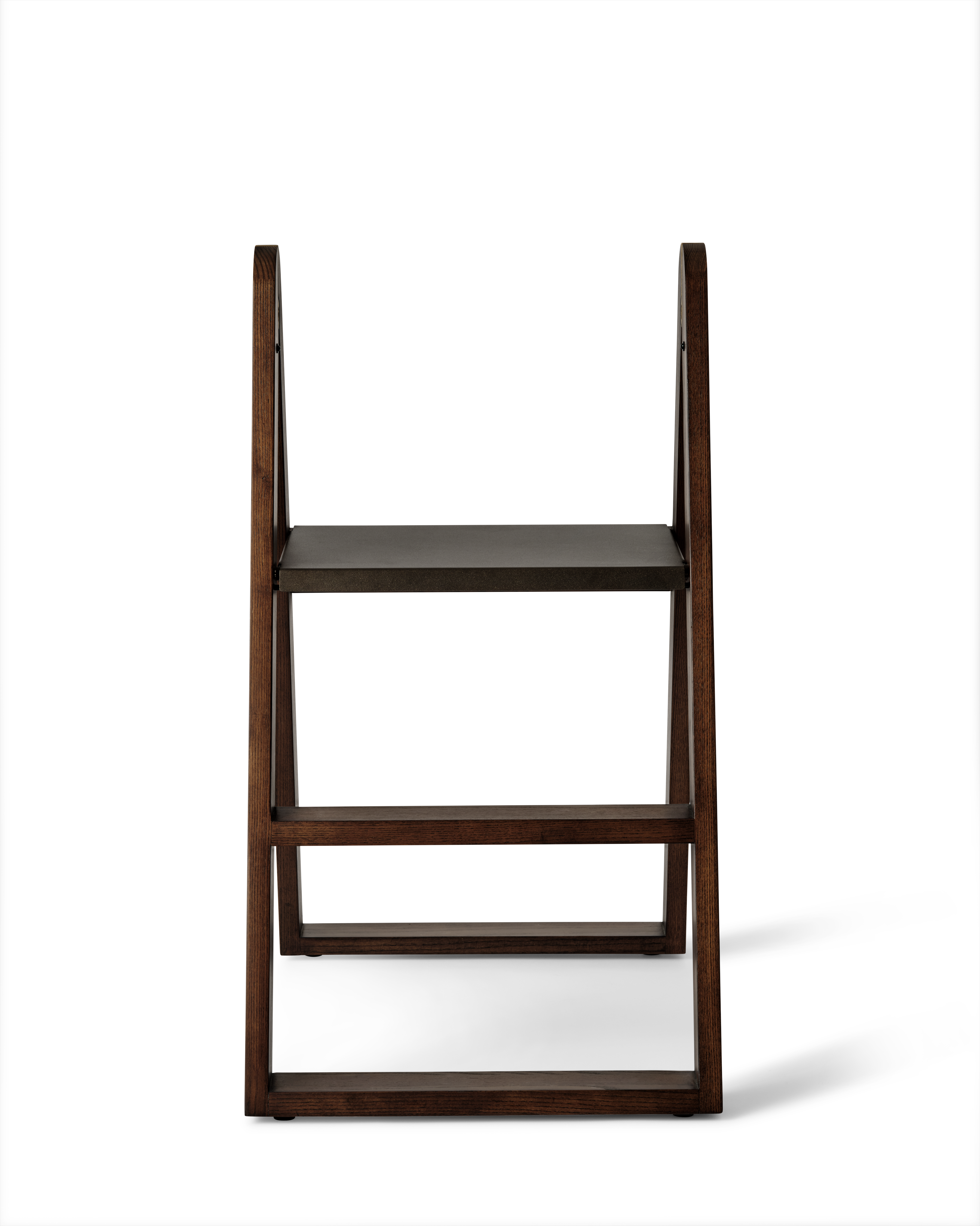 Reech stepladder dark ash