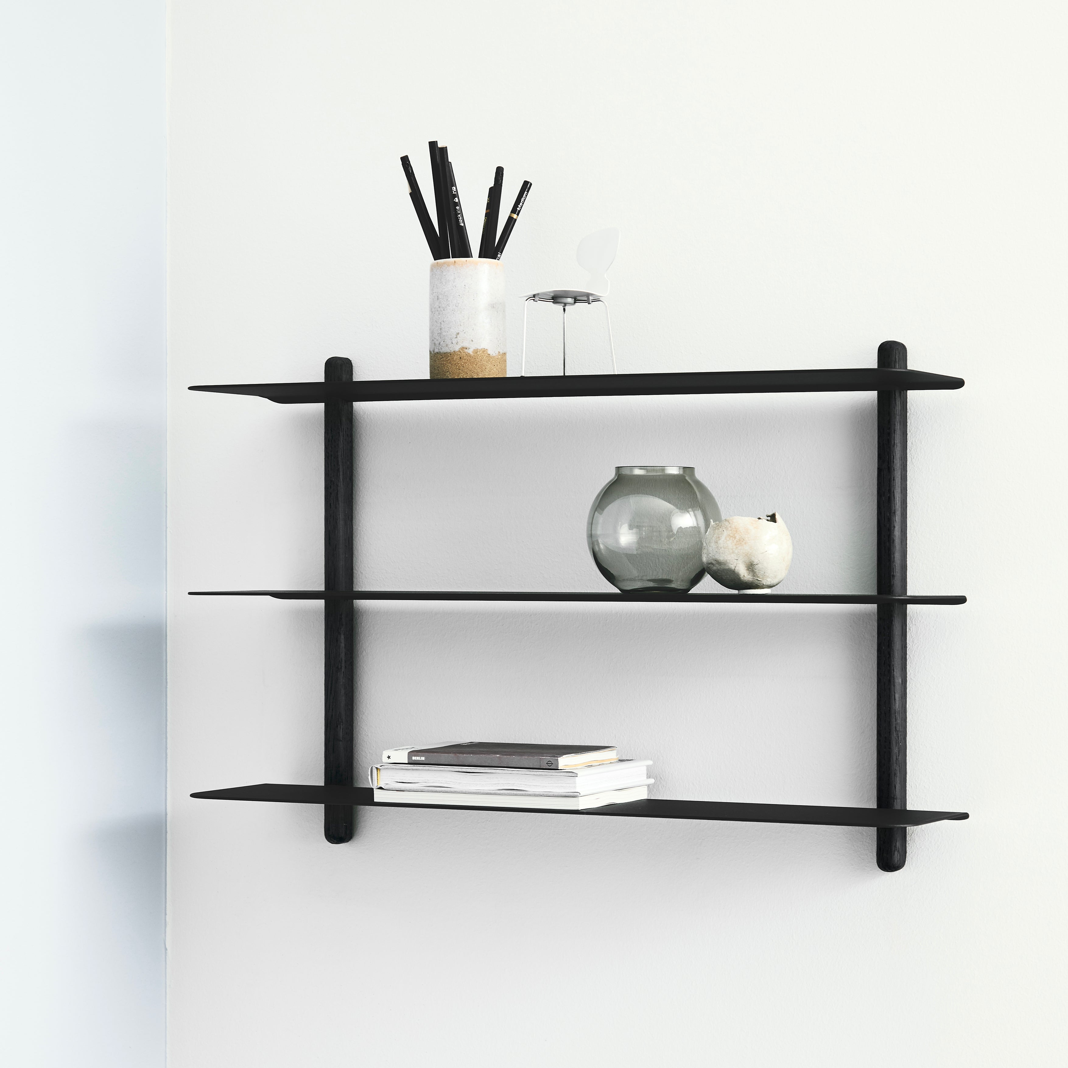 Gejst Nivo シェルフ A（ブラックステインドアッシュ)新品未使用 Nivo shelf A black ash/ black – Gejst Design