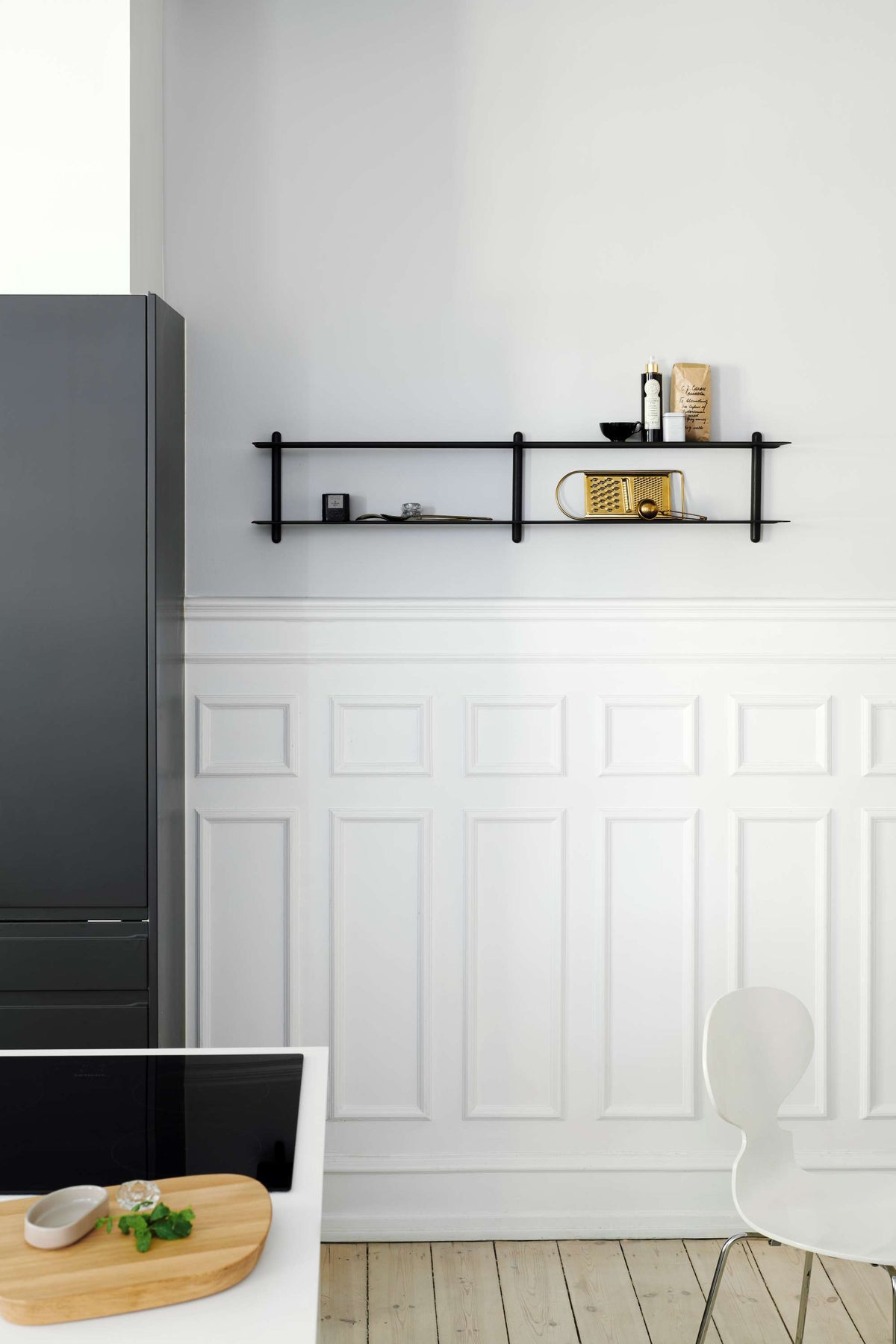 Nivo shelf C black ash/ black