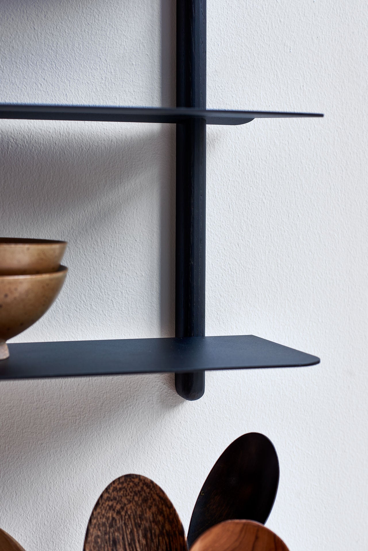 Nivo shelf D black ash/ black