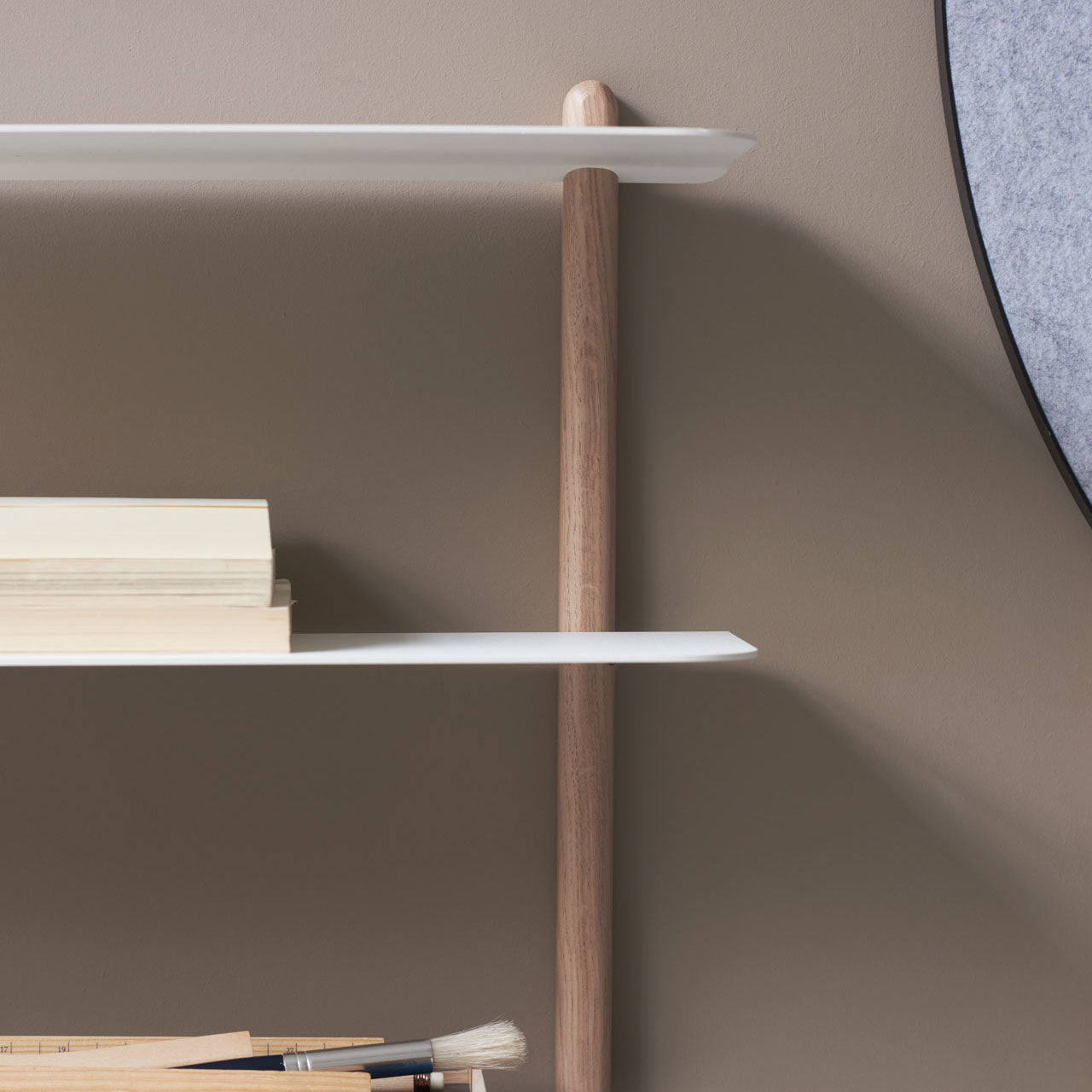 Nivo shelf E light oak/ white