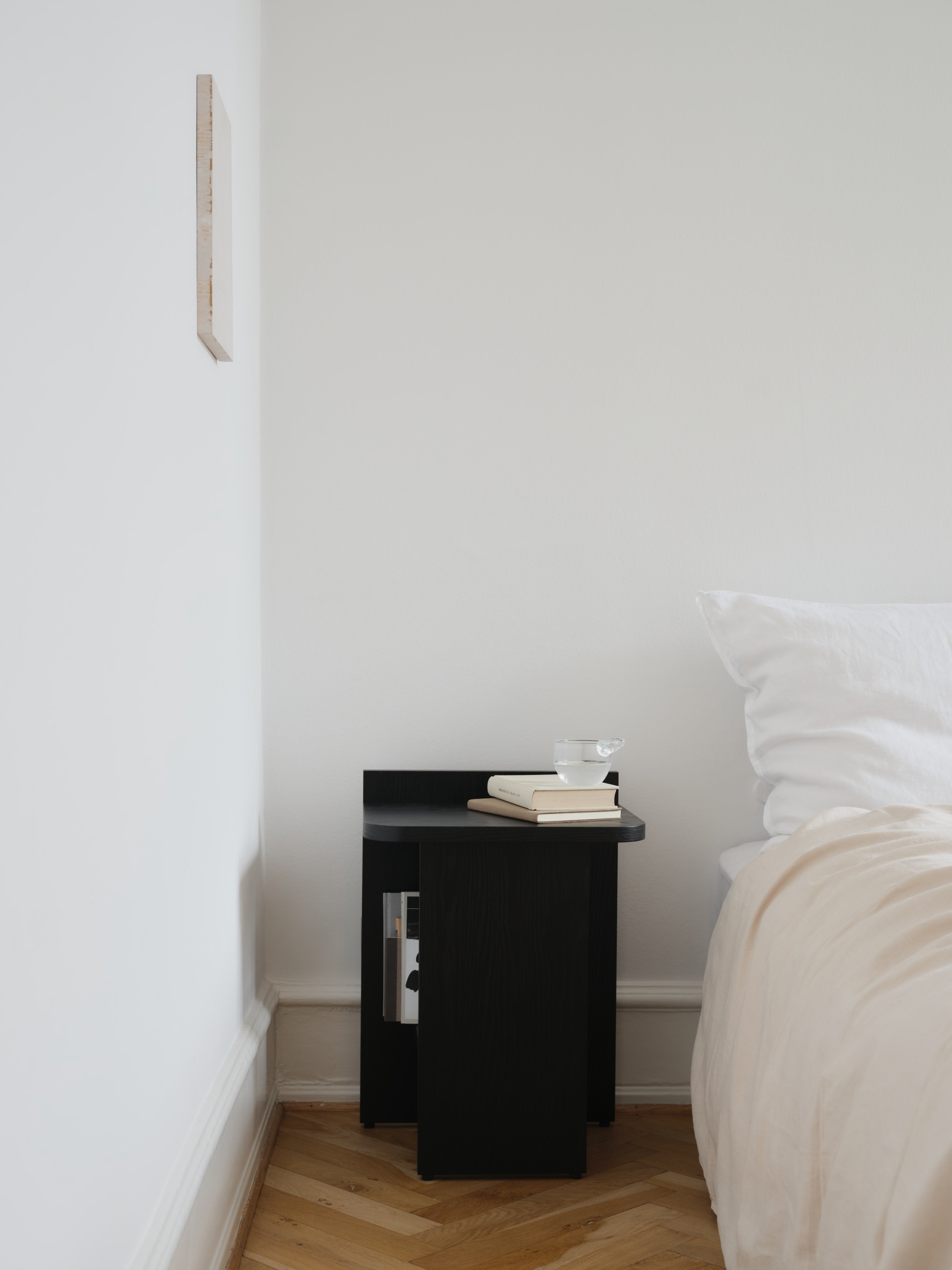 Ismo side table black ash
