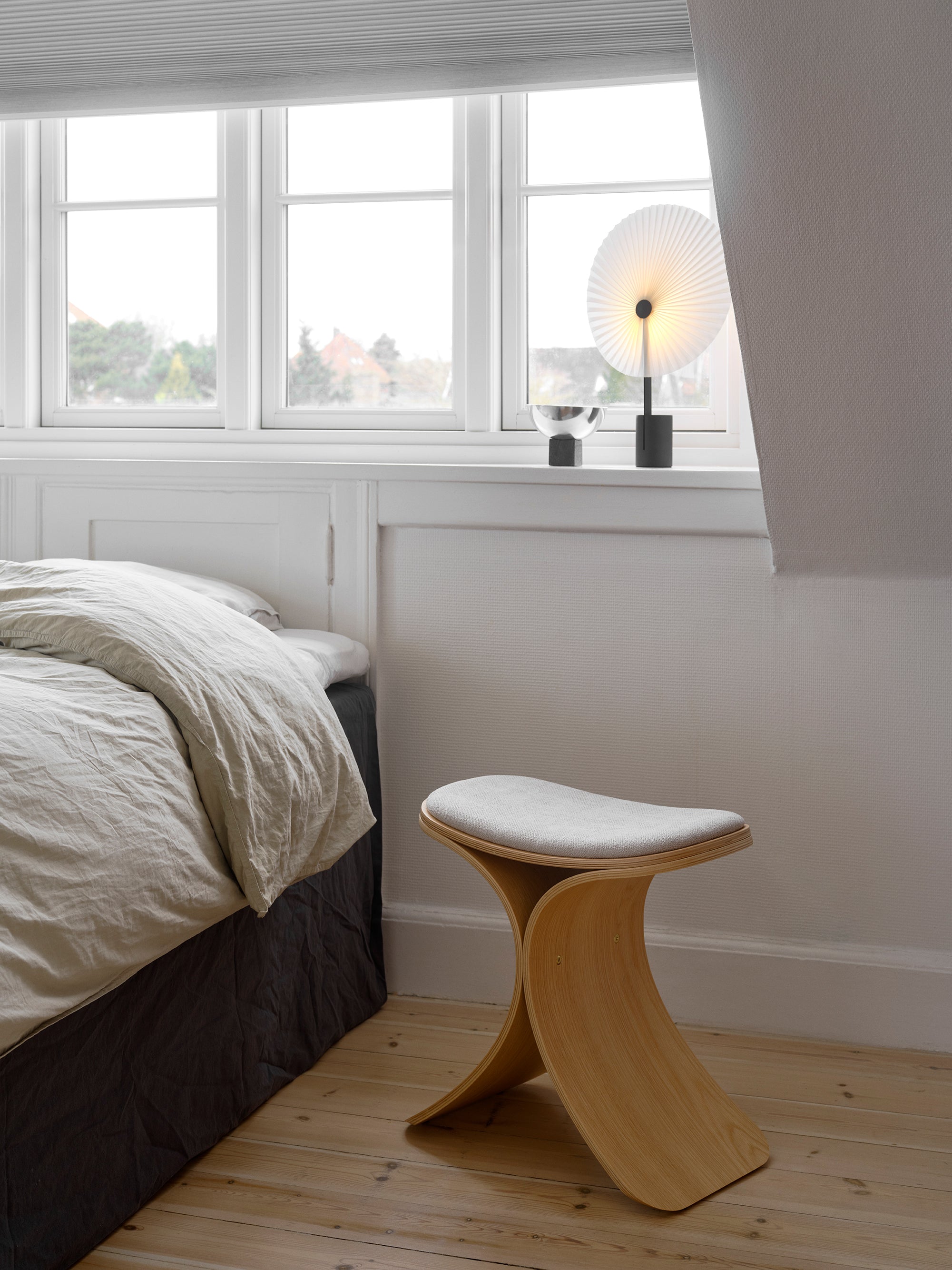 Luno stool oak/ beige textile