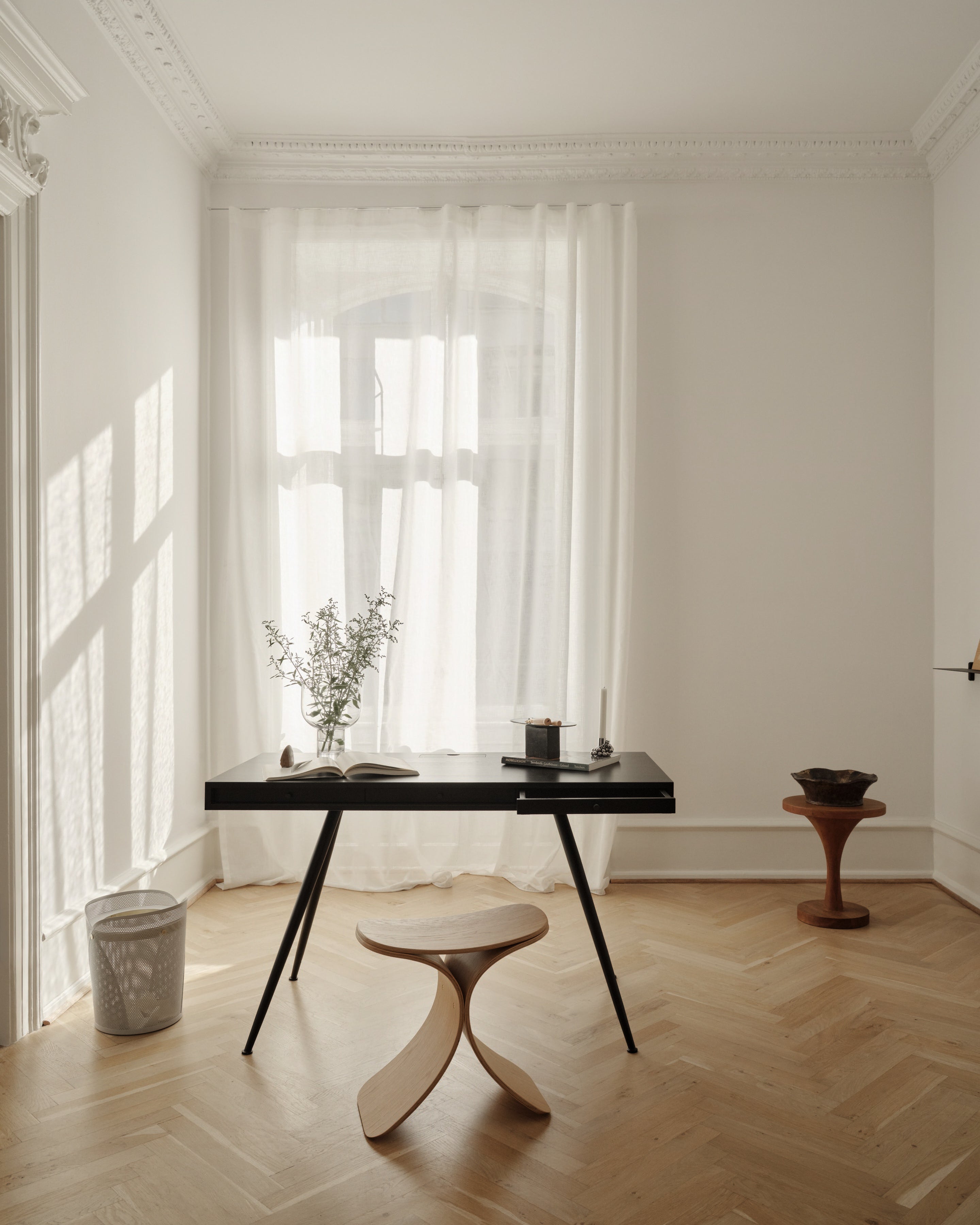Luno stool oak