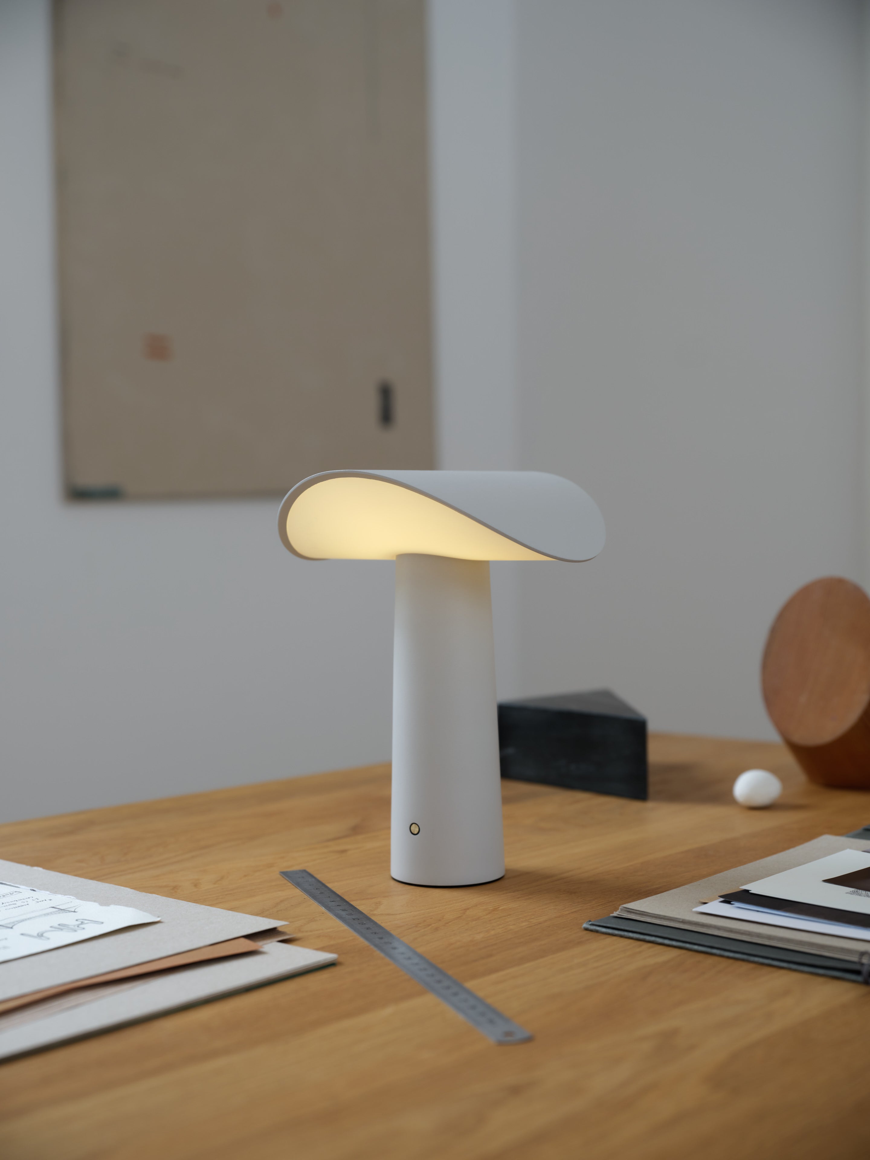 Lium portable table lamp warm grey