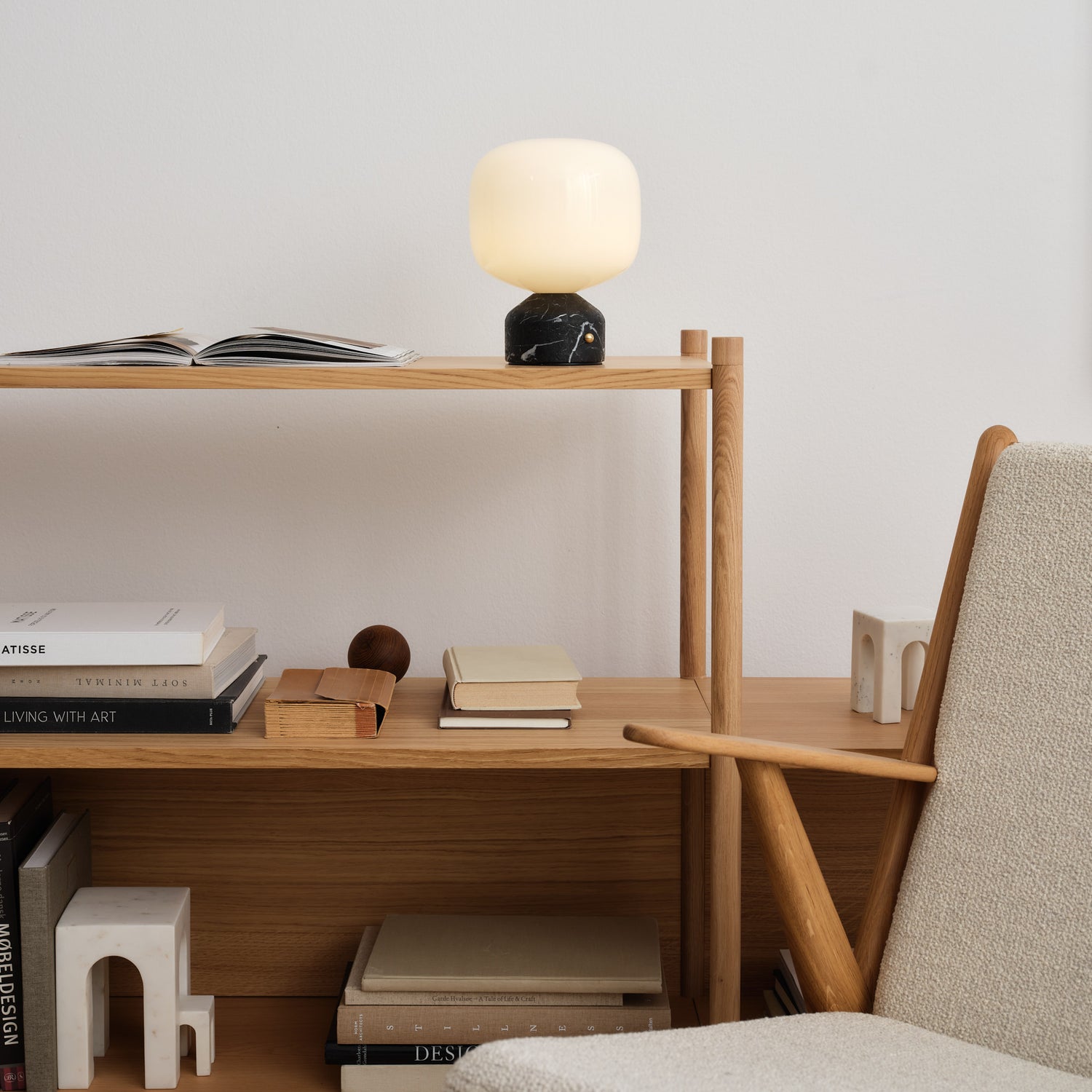 Meemo portable table lamp black marble