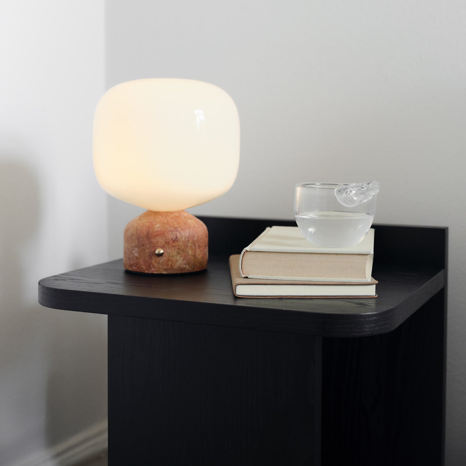 Meemo portable table lamp amber red marble