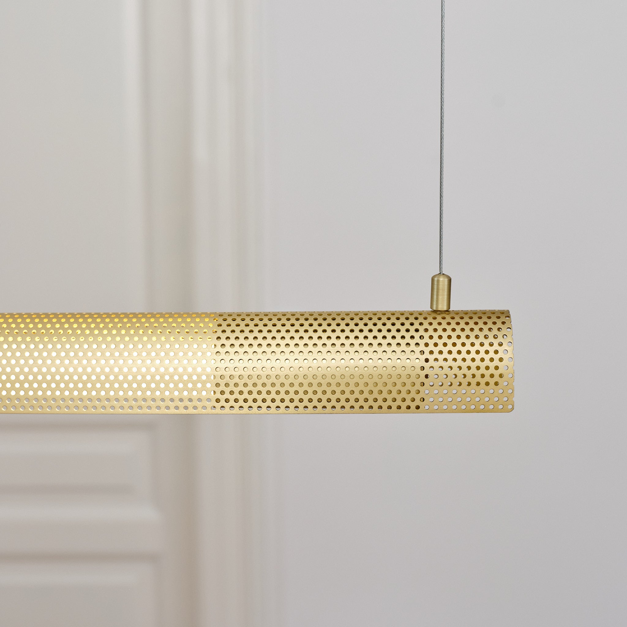 Radent pendant long brass