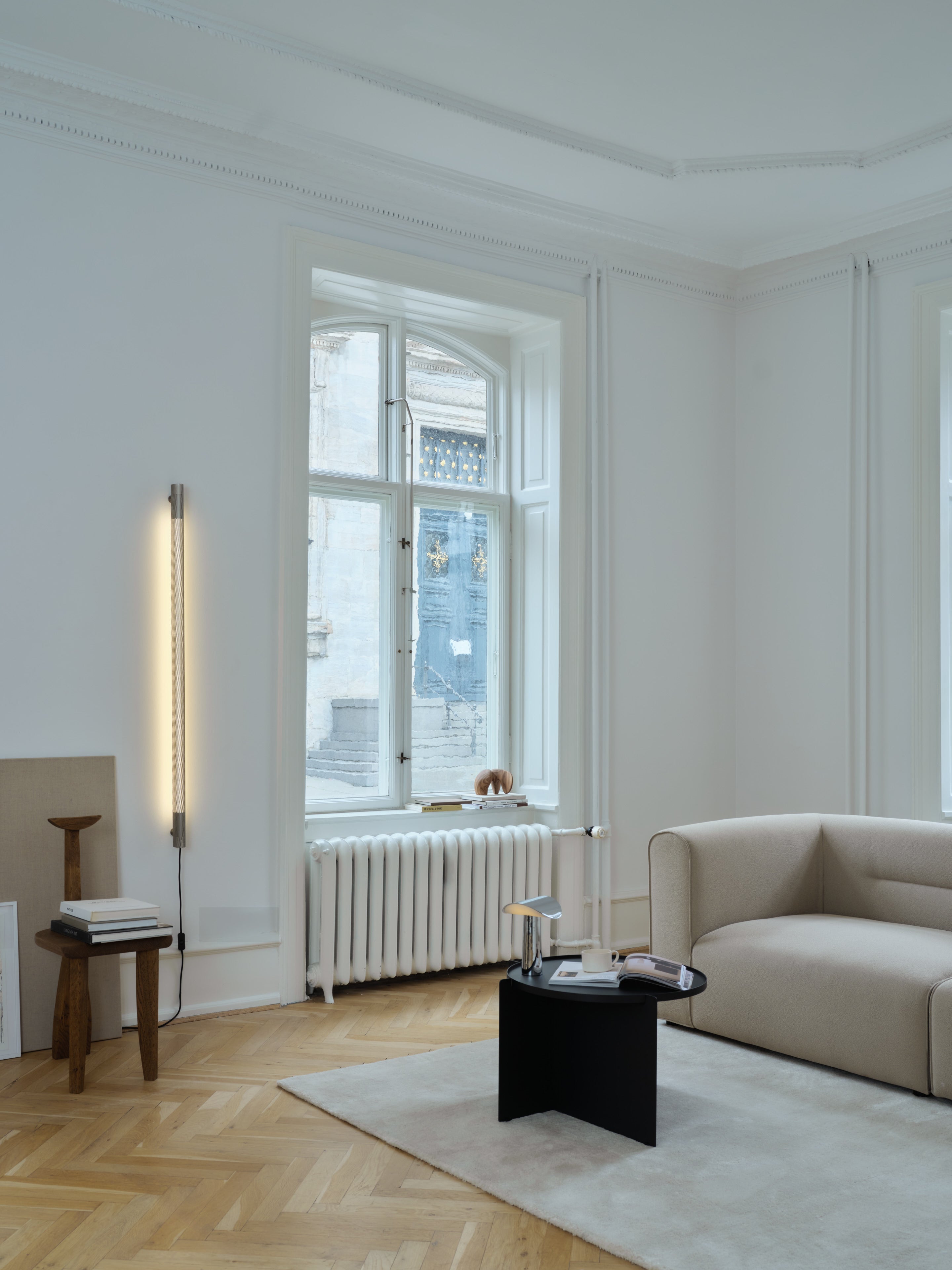 Radent wall lamp long steel