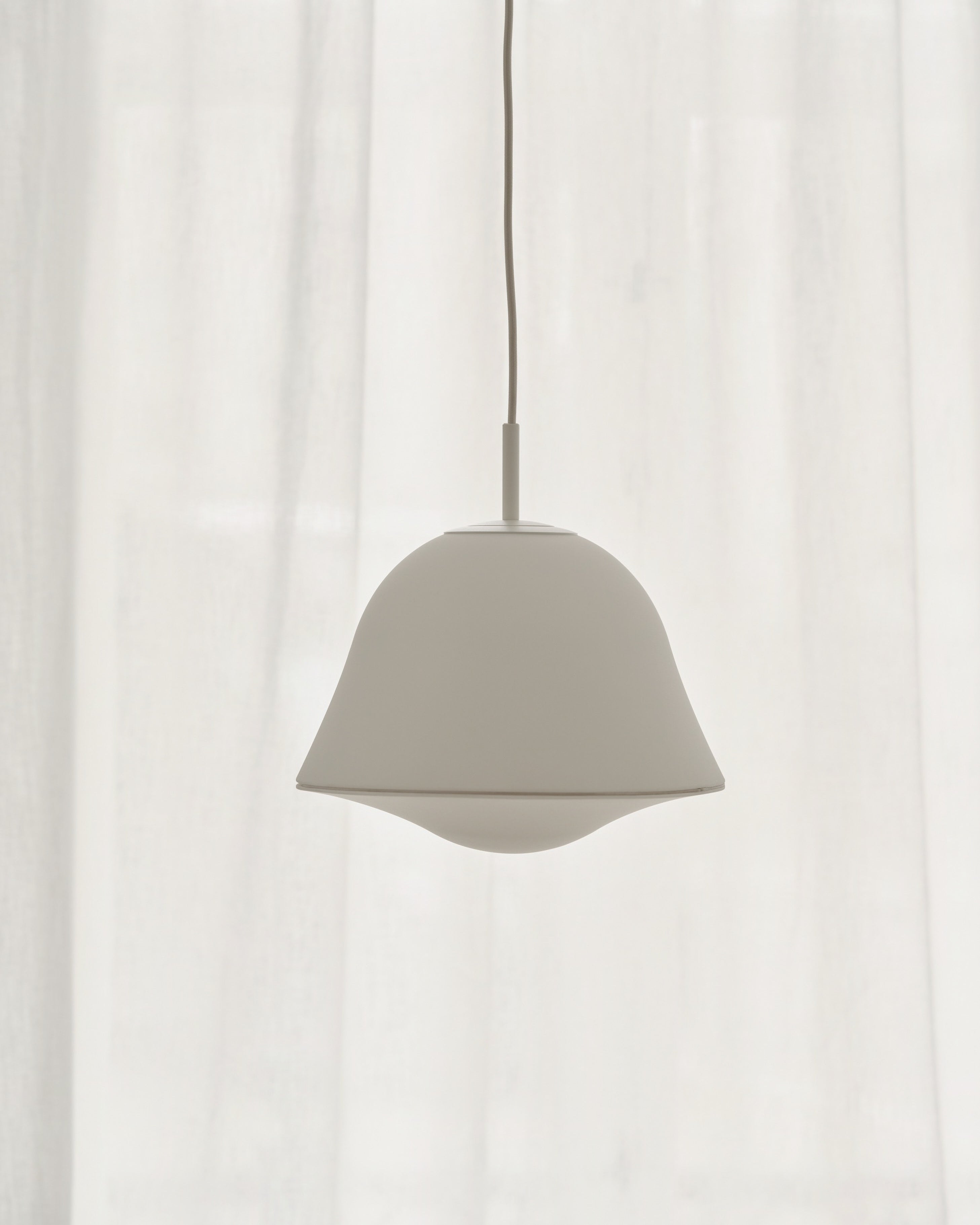 Caly pendant