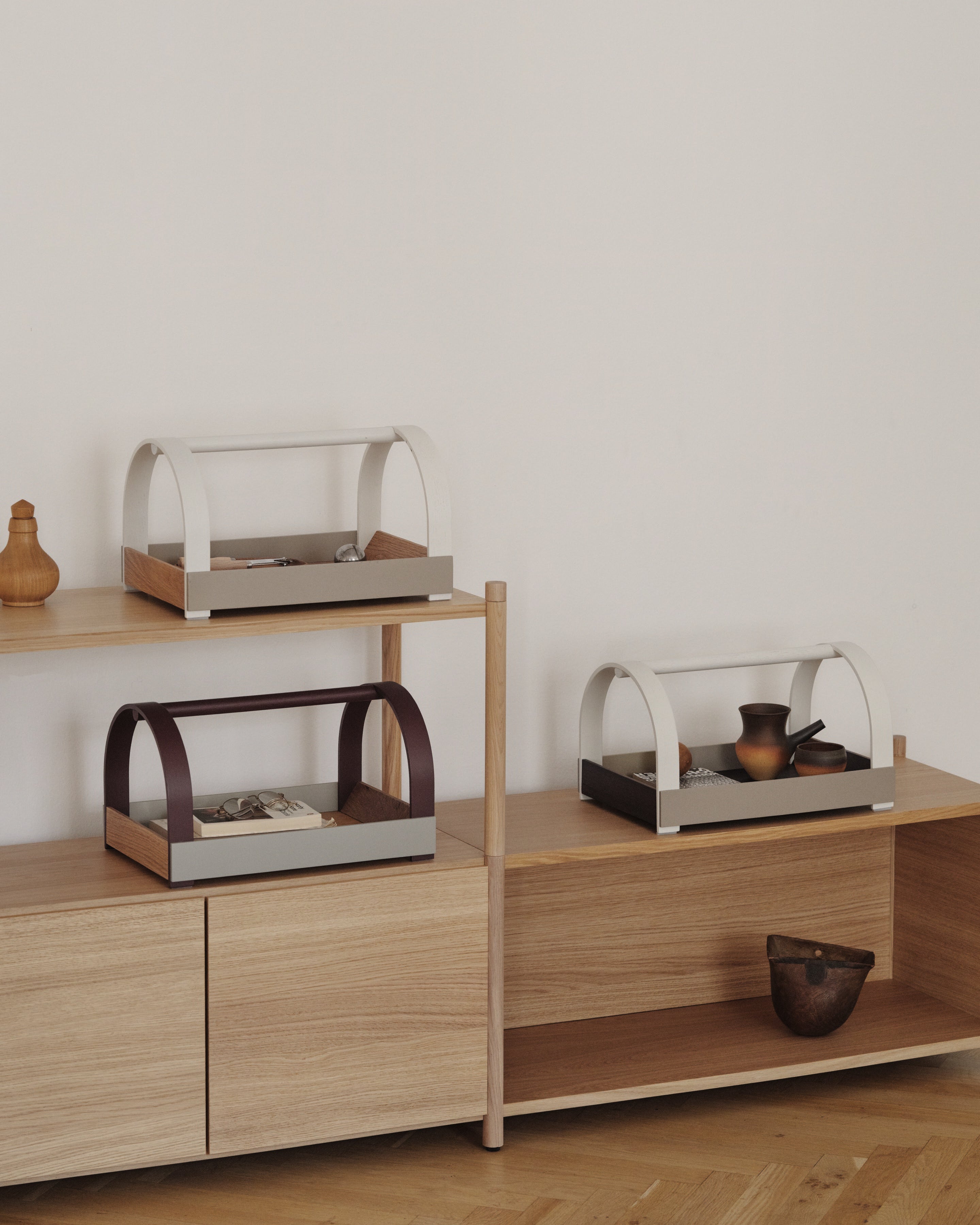 Kydo tray oak beige white