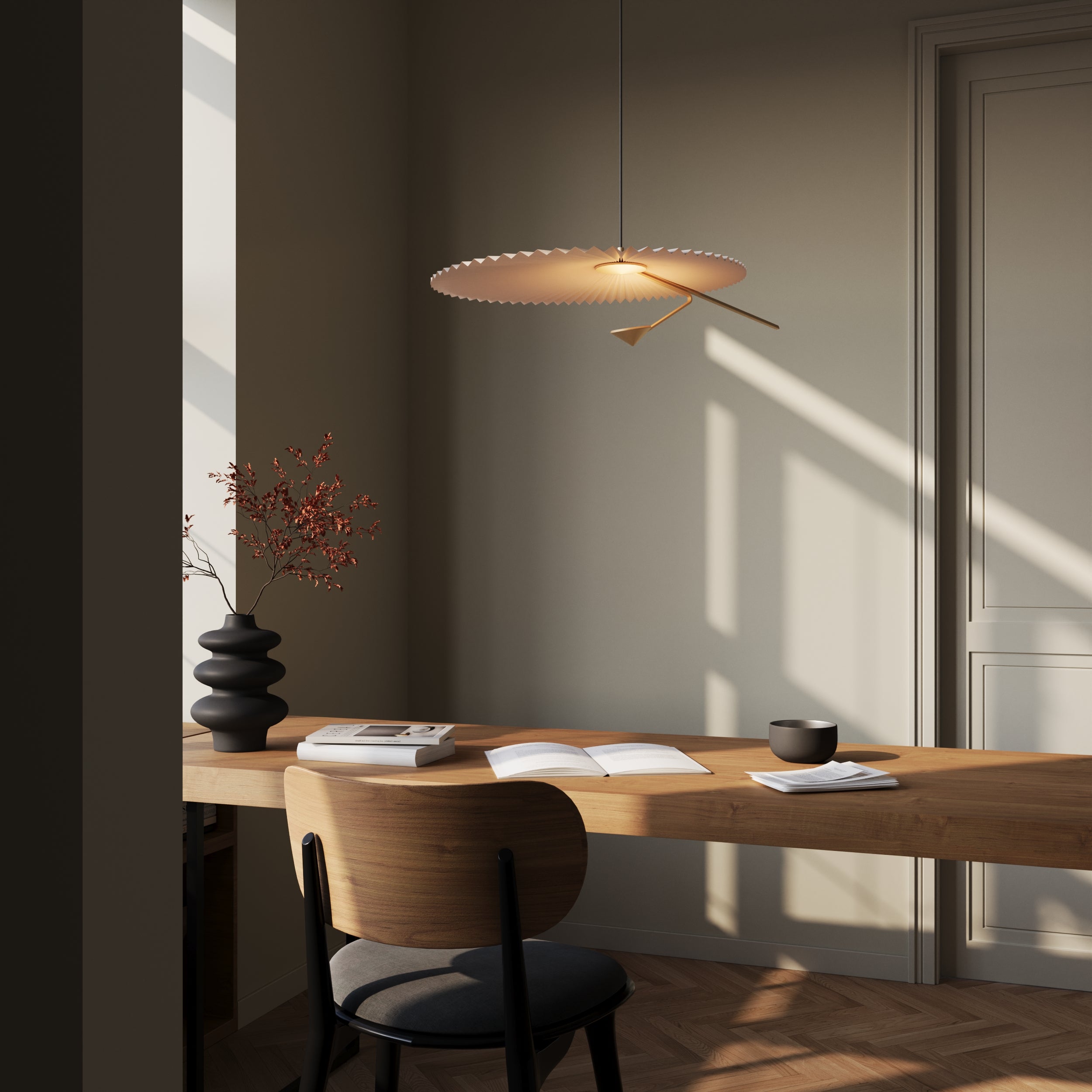 Liris pendant brass