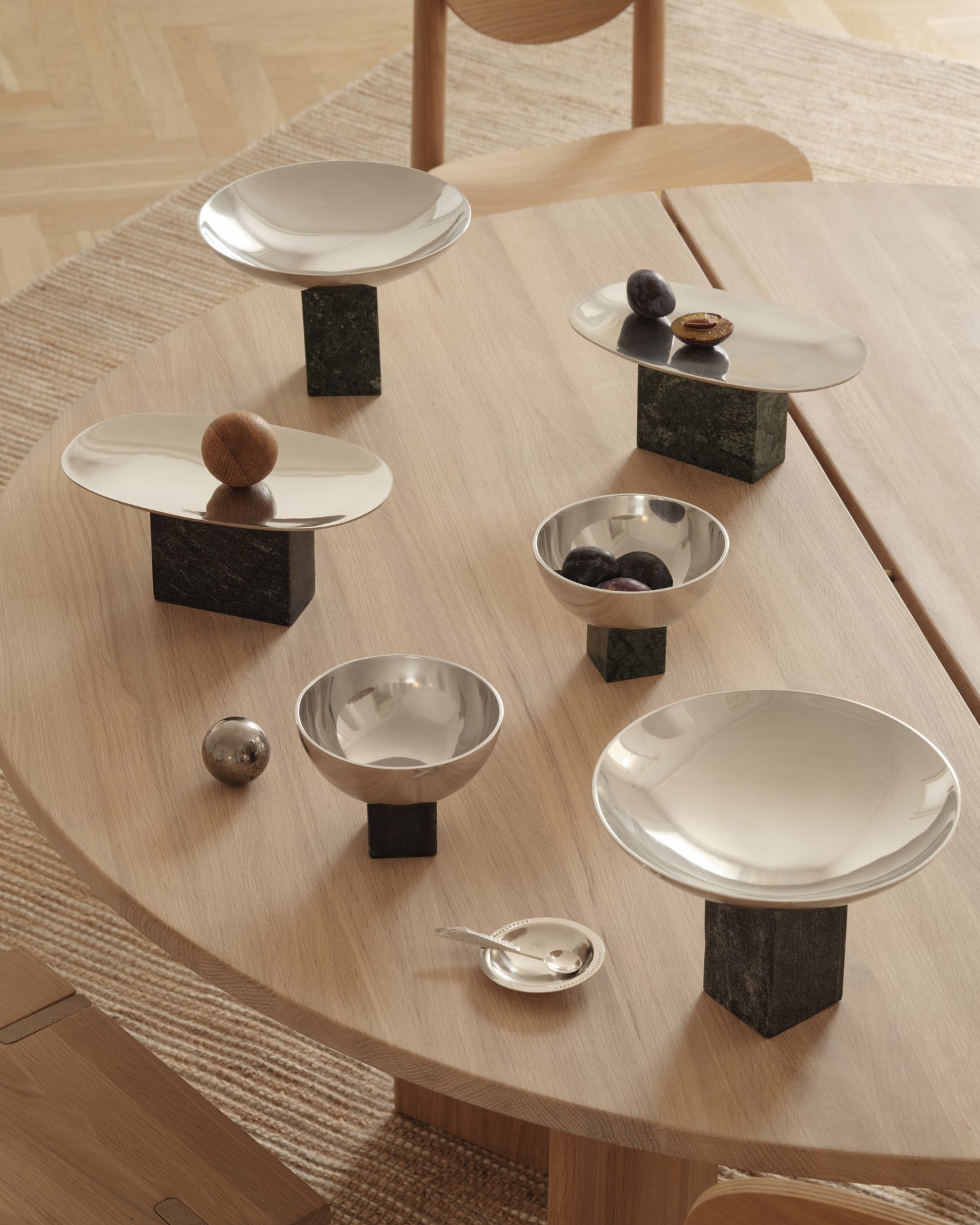 Sapoto bowl medium black