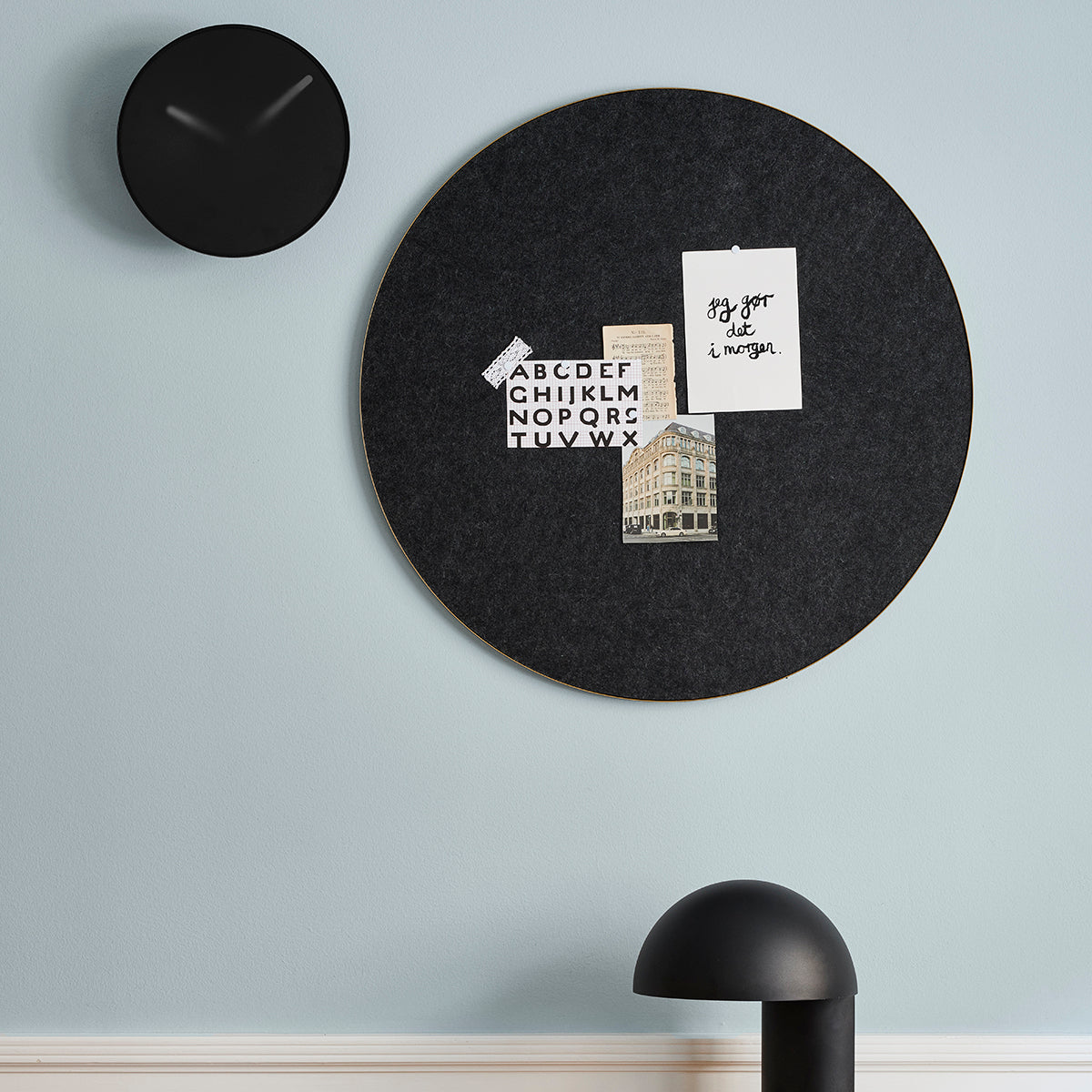 Retell pinboard brass/ black