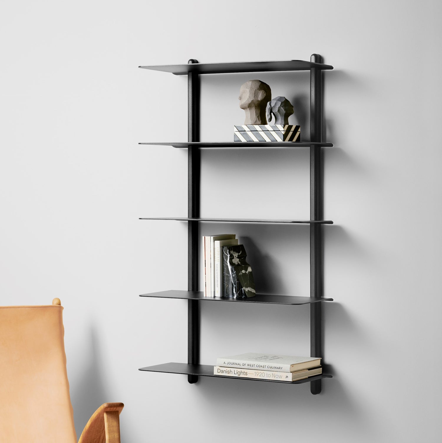 Nivo shelf large E black ash/ black